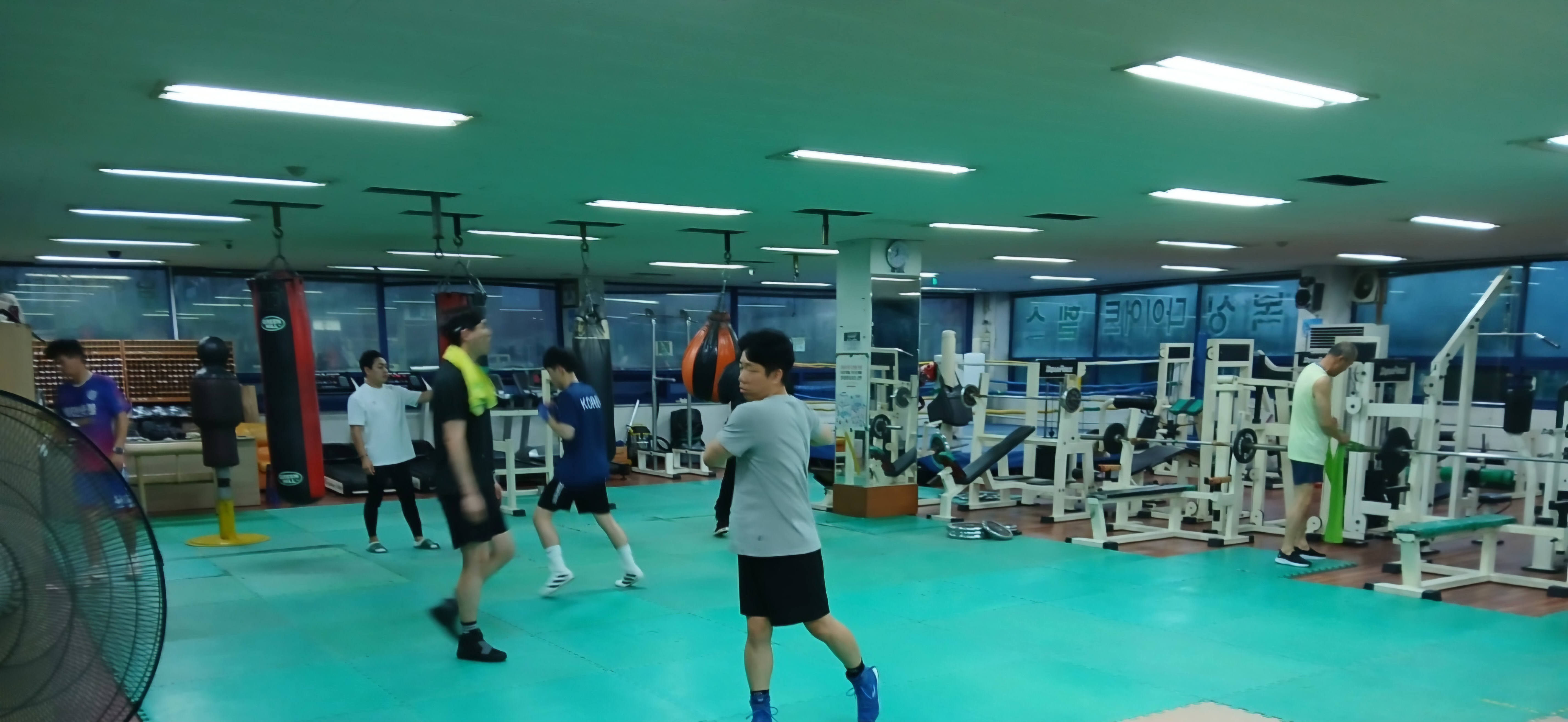충청북도 제천시 청전대로 복싱체육관 제천월드복싱클럽 내부 모습 2