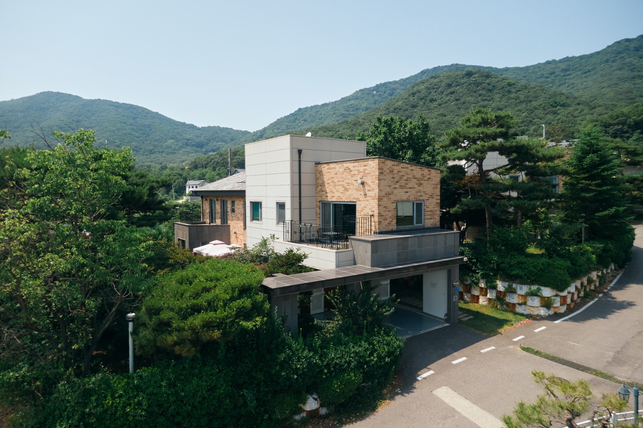 비버리힐즈펜션 2