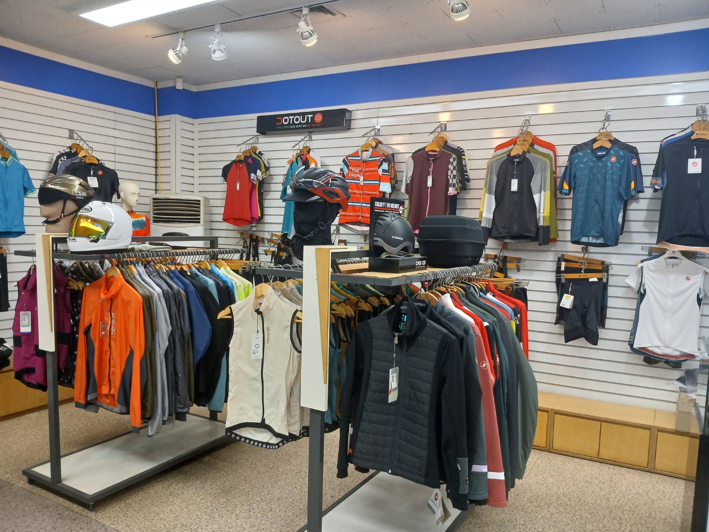 자전거의류아울렛 행주점 대표 이미지