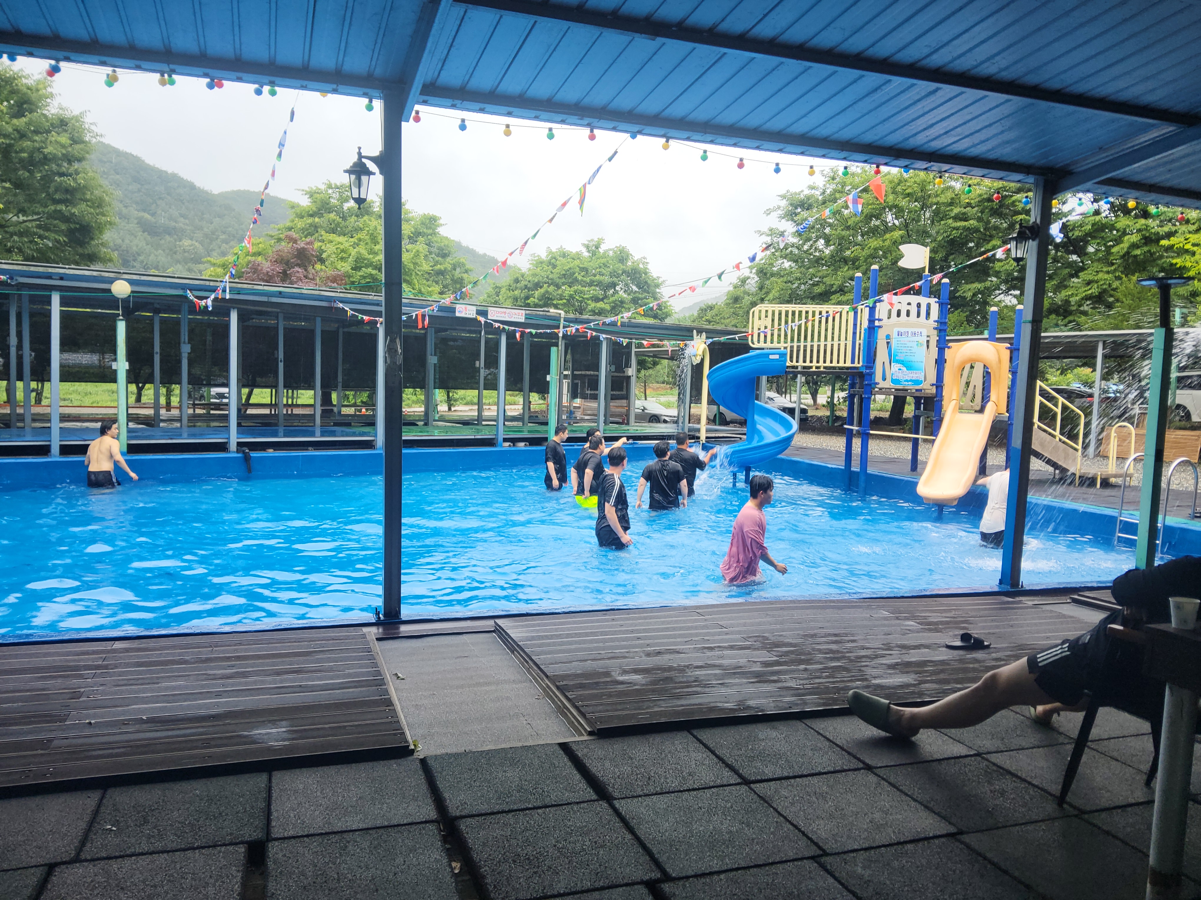 꿈꾸는시계펜션