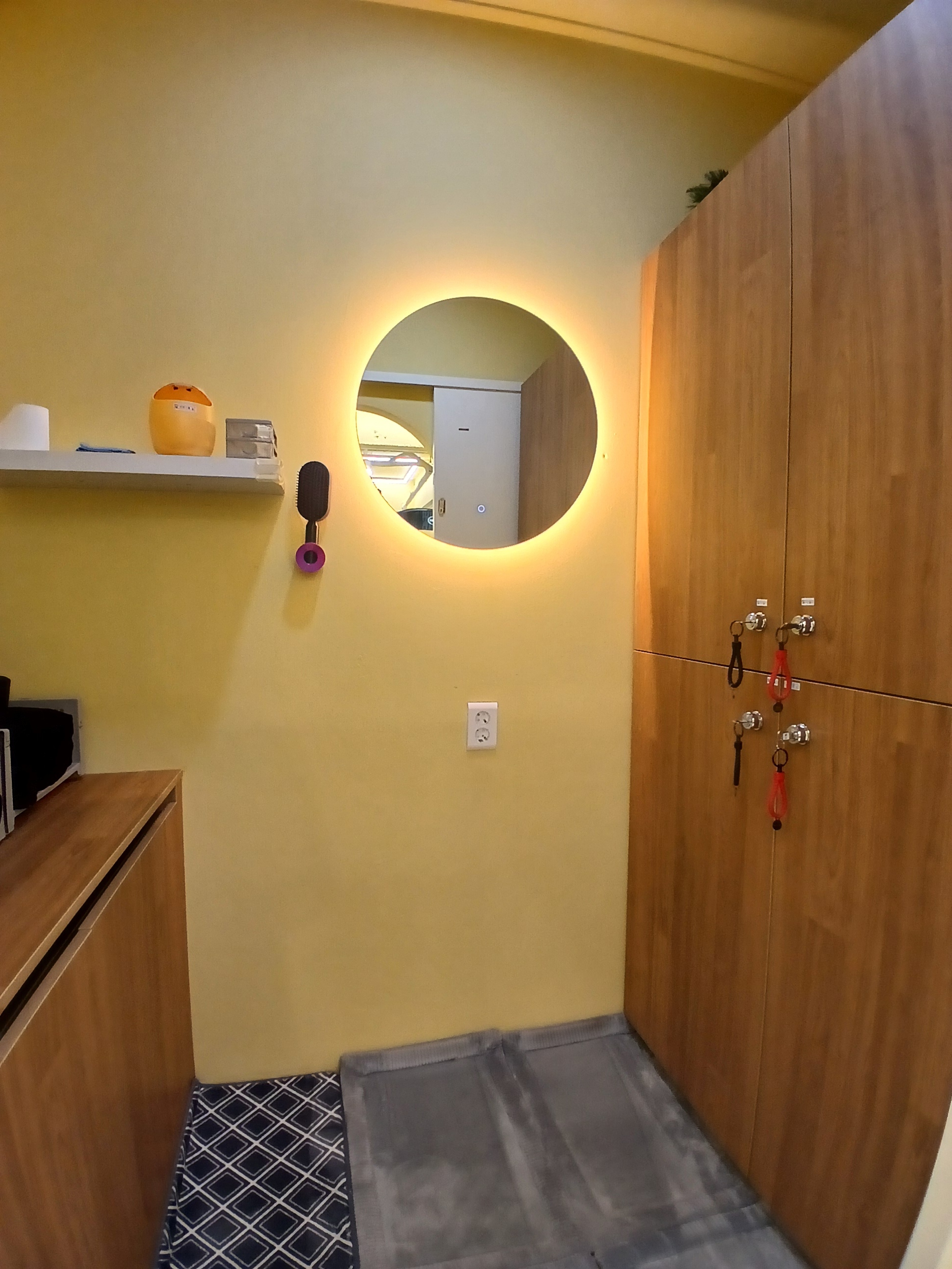 에이치더블유핏 대표 이미지