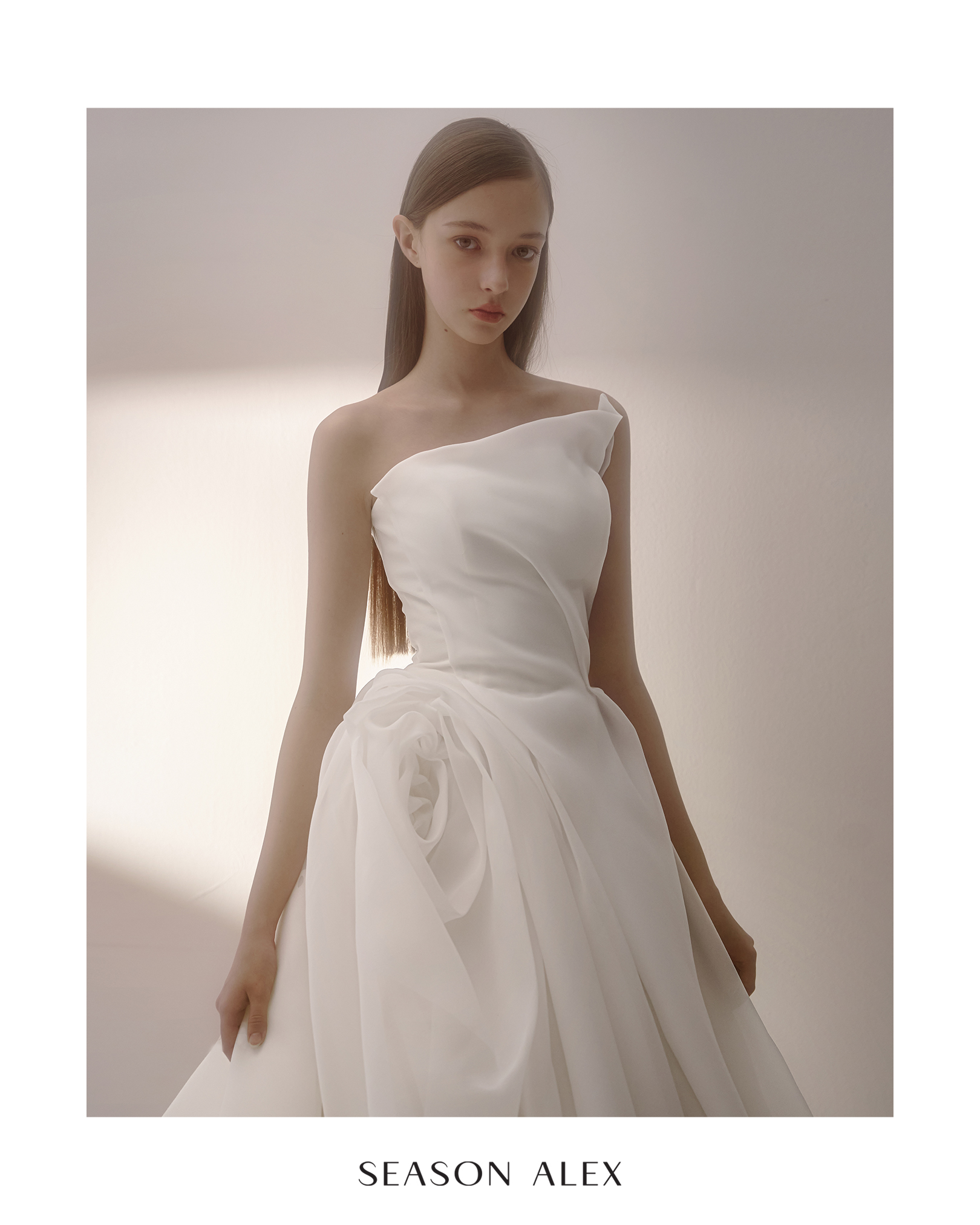 시즌알렉스 대표 이미지