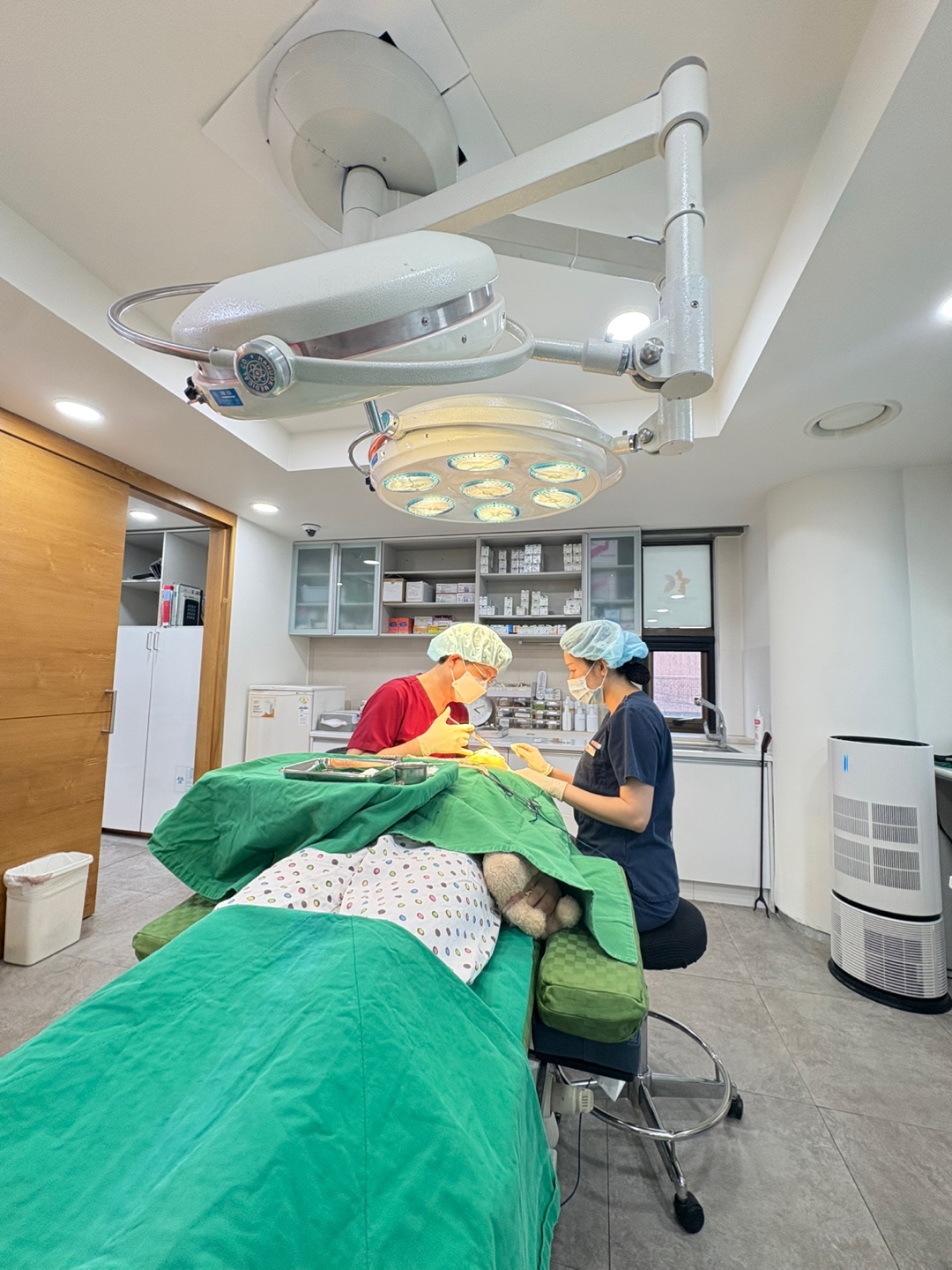 디자이너성형외과 대표 이미지