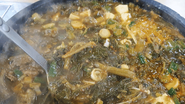 솔밭생수식당