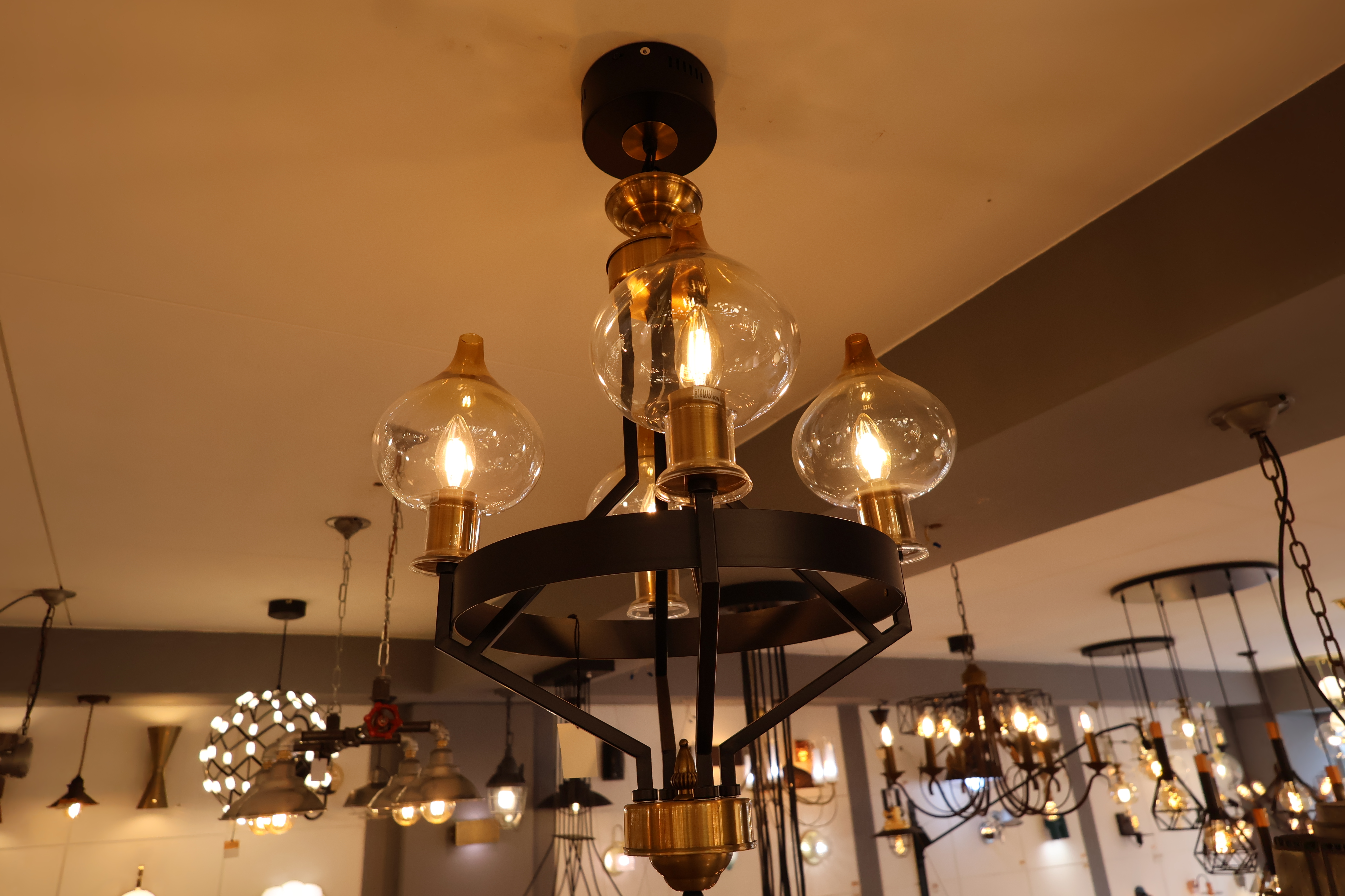 보고조명 대표 이미지