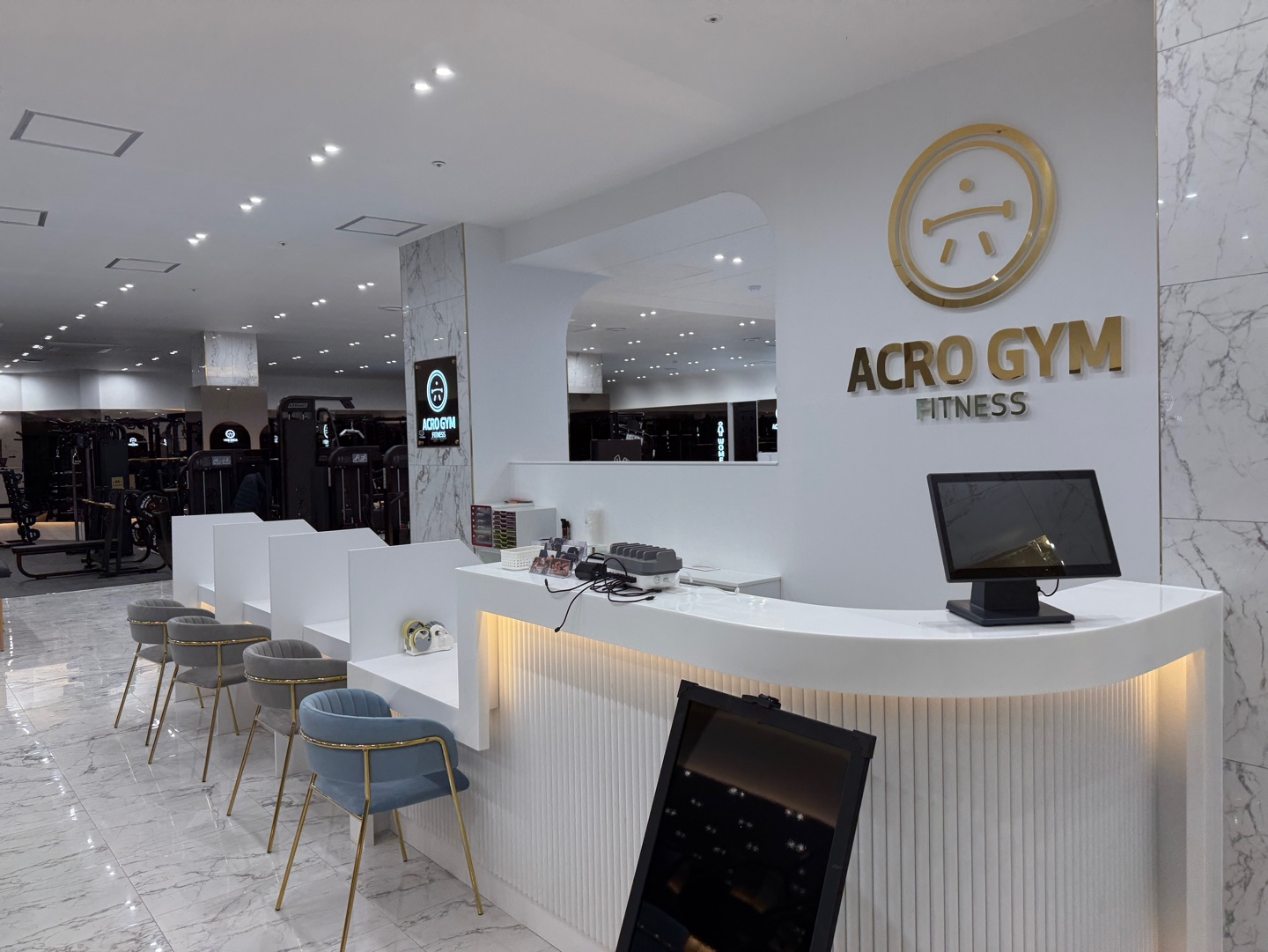 아크로짐 홍대점 24시 휘트니스 대표 이미지