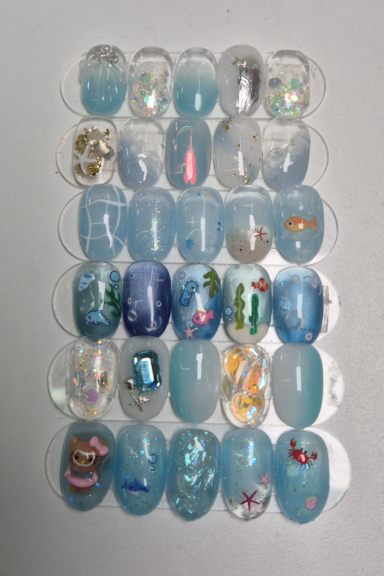 네일브리에 대표 이미지