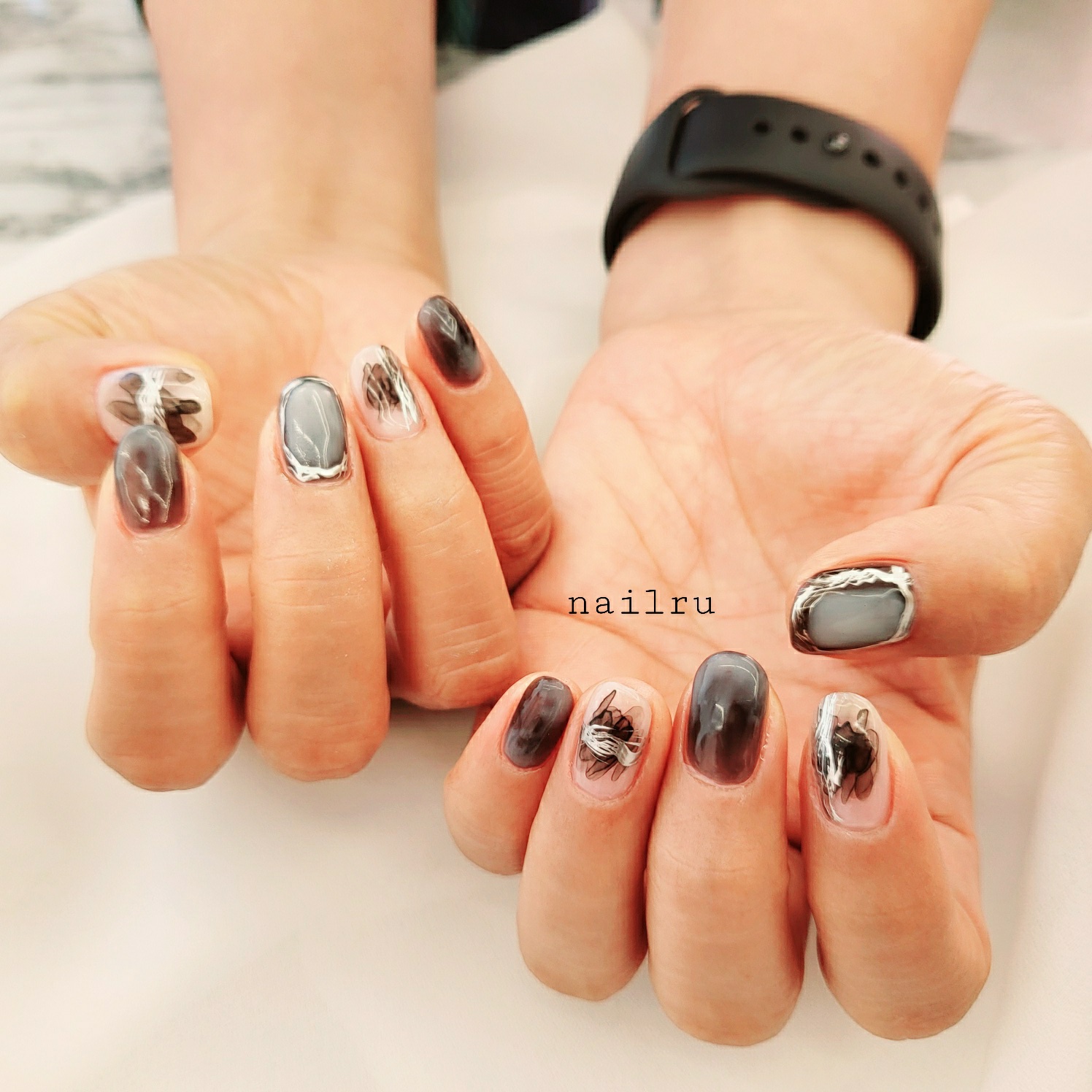 네일루 대표 이미지