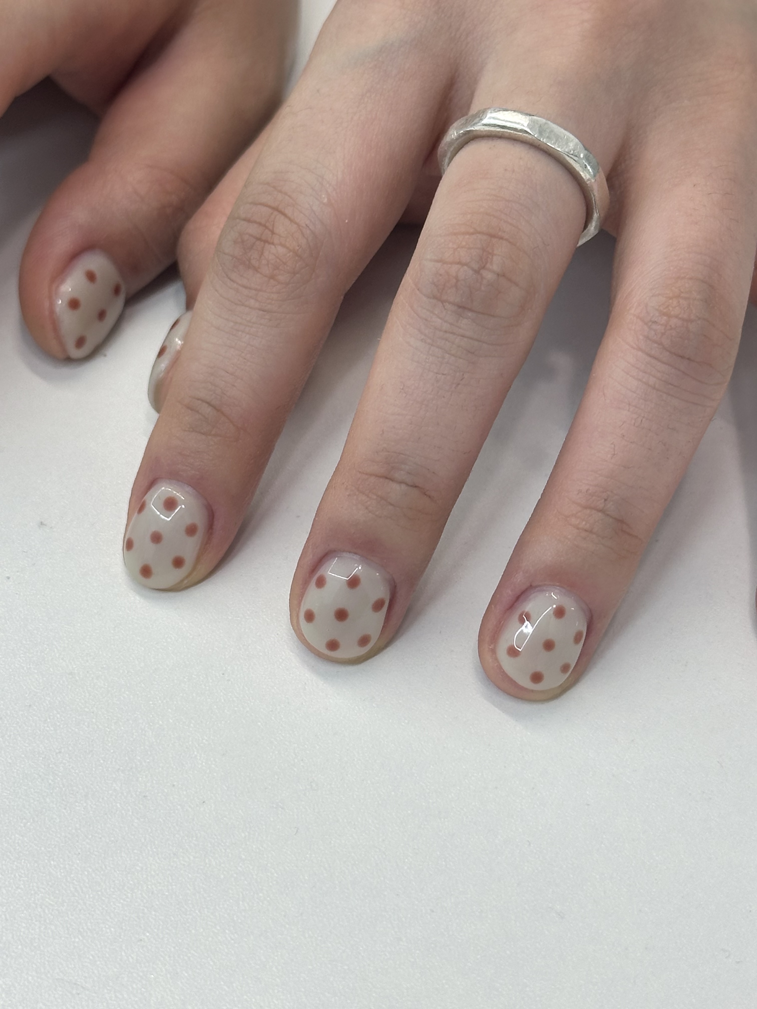 무트네일 대표 이미지