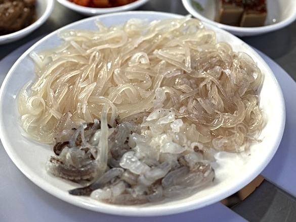 뱃머리