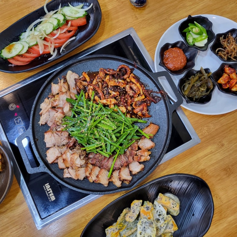 샤브 앤 수육반상 다사 죽곡점