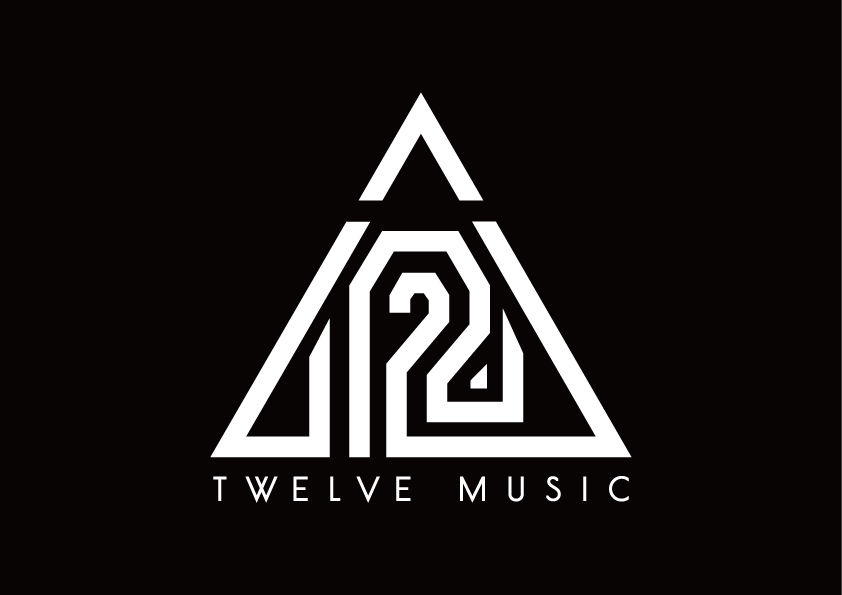 1번째 스튜디오 사진