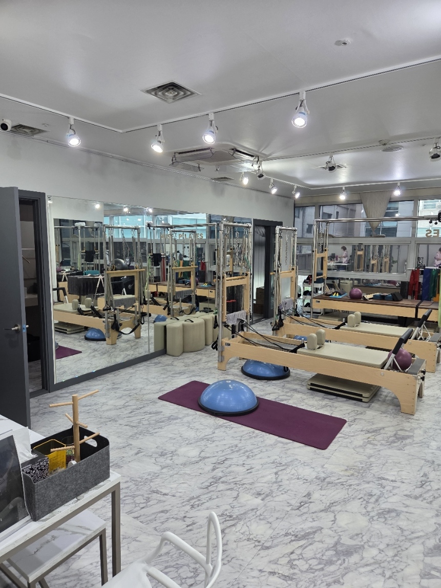 뮤즈필라테스 종각본점 대표 이미지