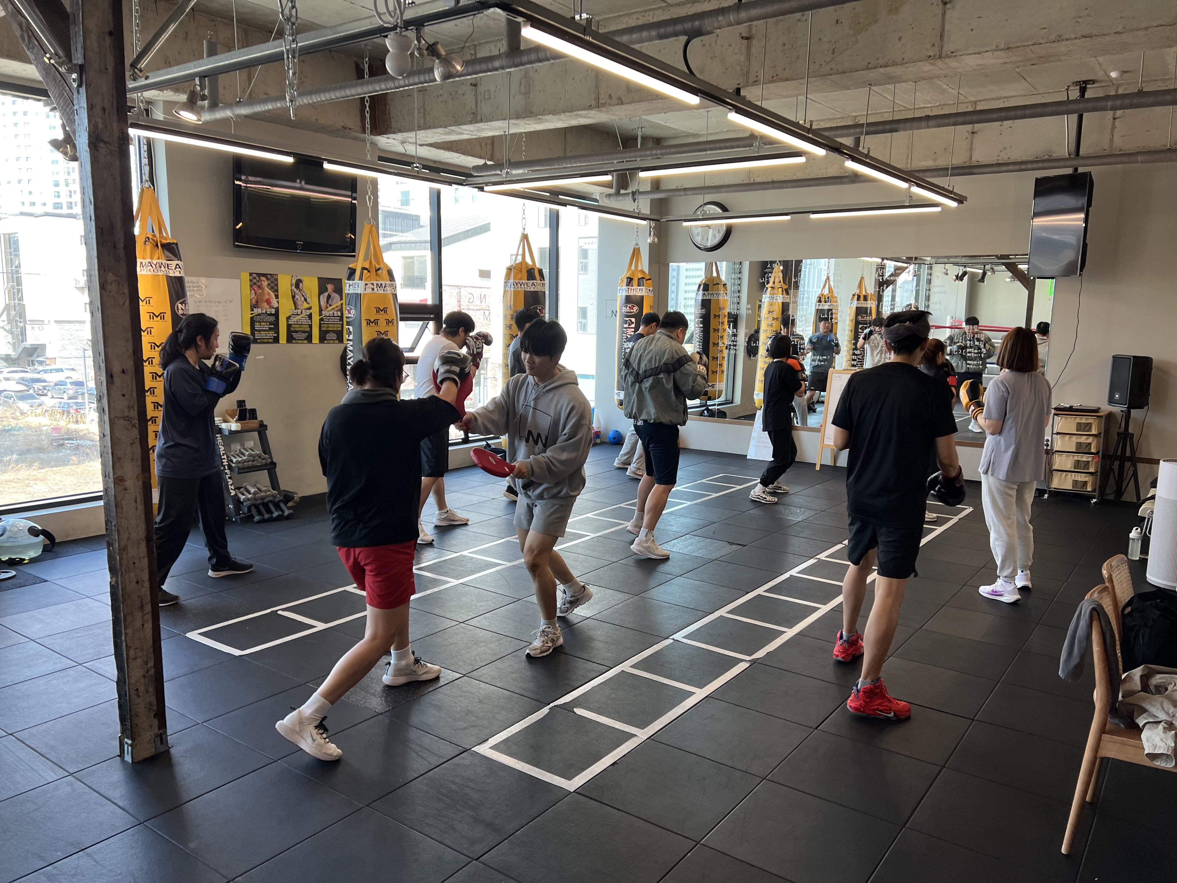 충청남도 아산시 탕정면 복싱체육관 NNN BOXING 내부 모습 2