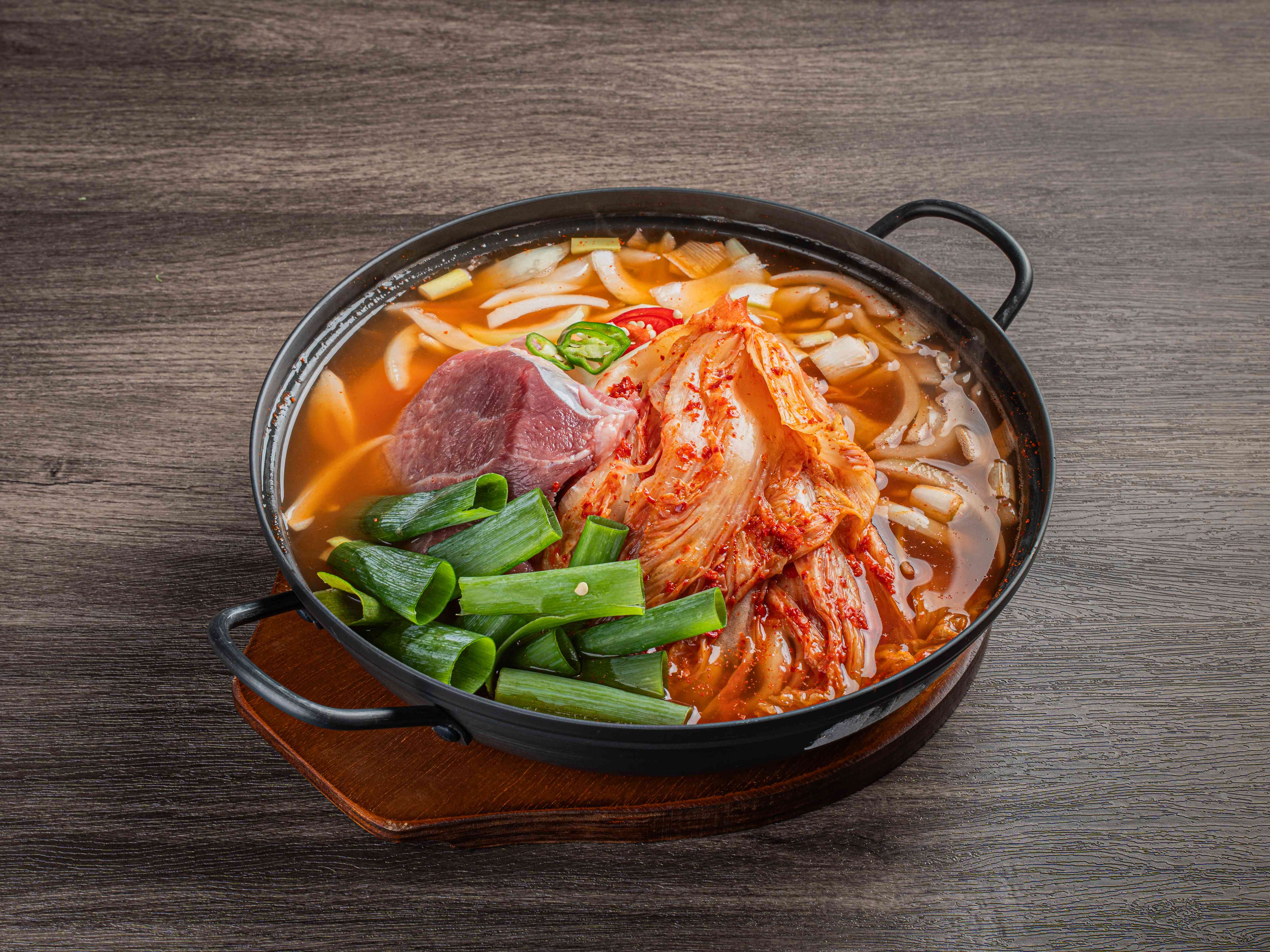 돼지고기 김치찌개