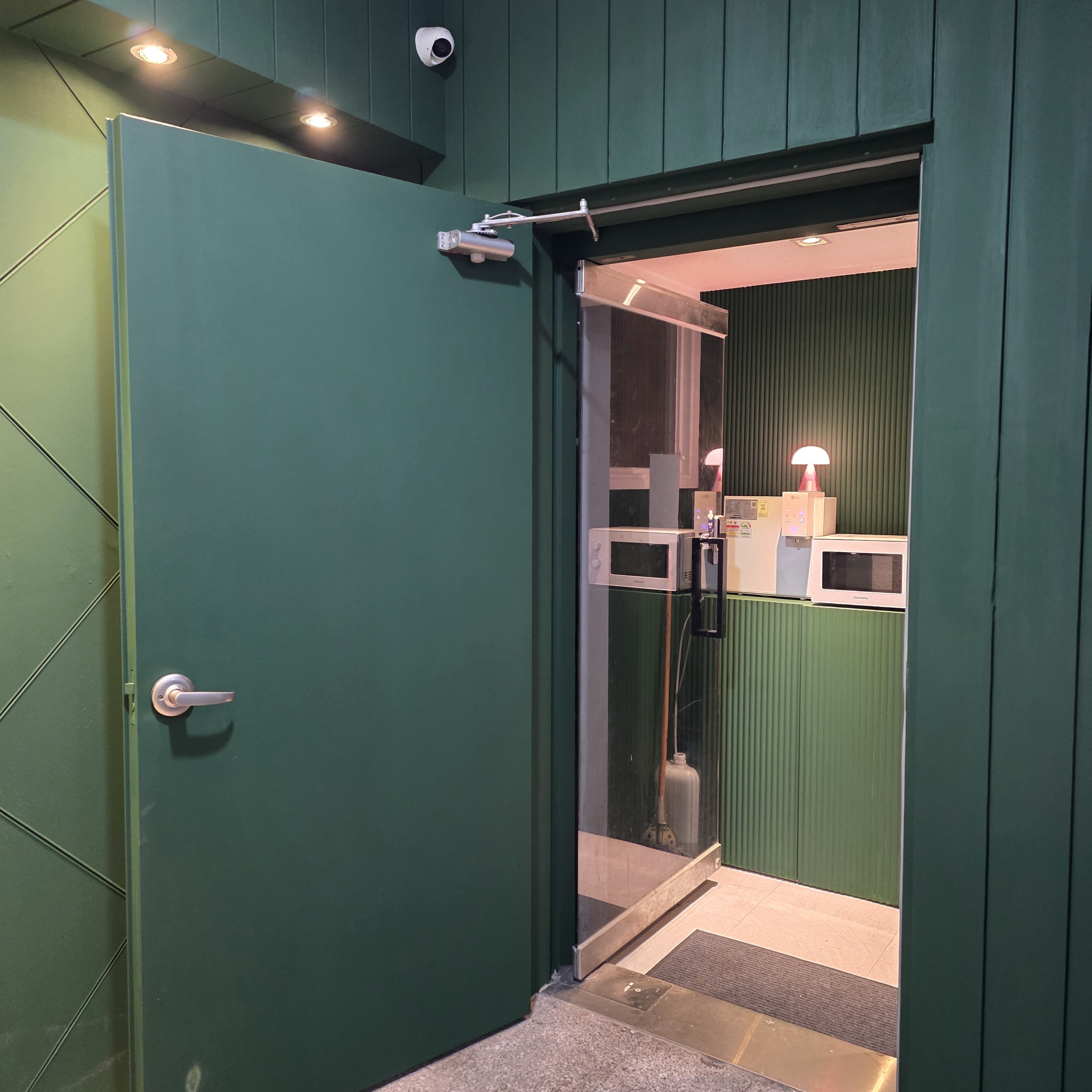 3번째 스튜디오 사진