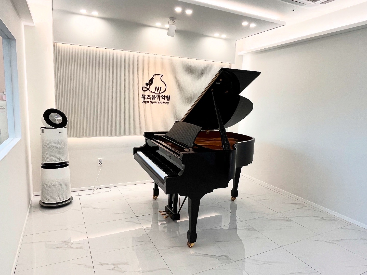 1번째 스튜디오 사진