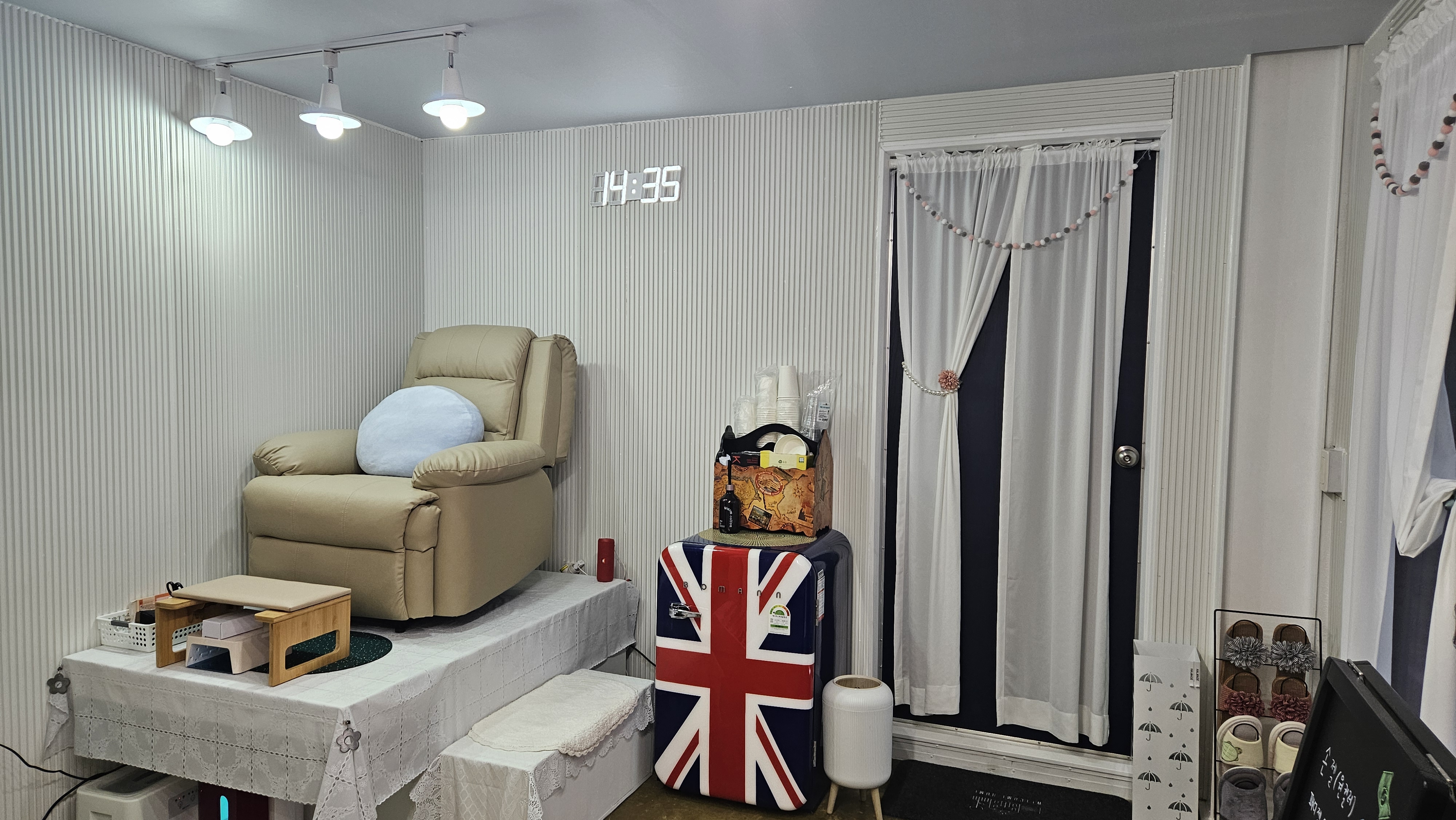 네일은 모가 대표 이미지