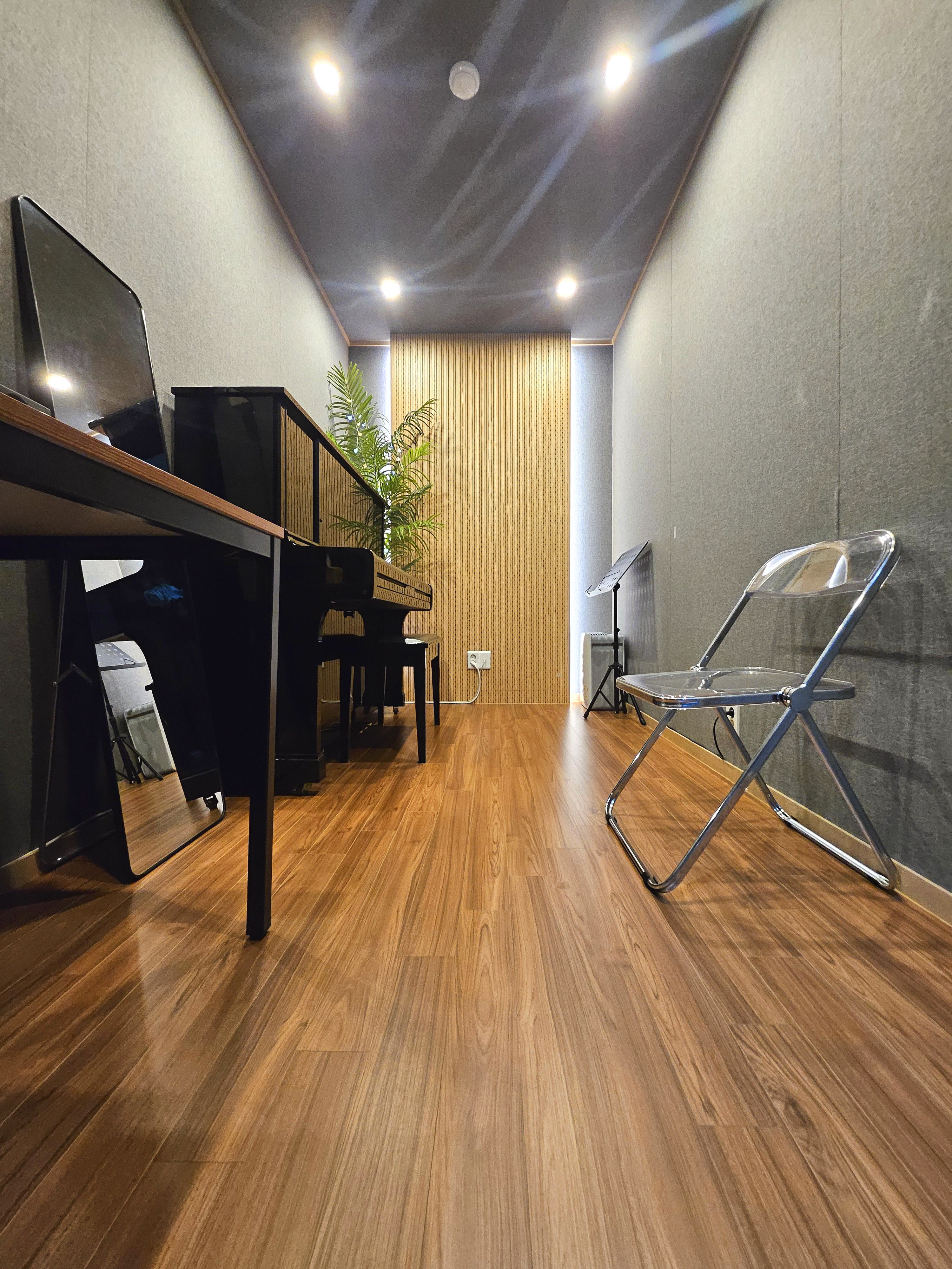 1번째 스튜디오 사진