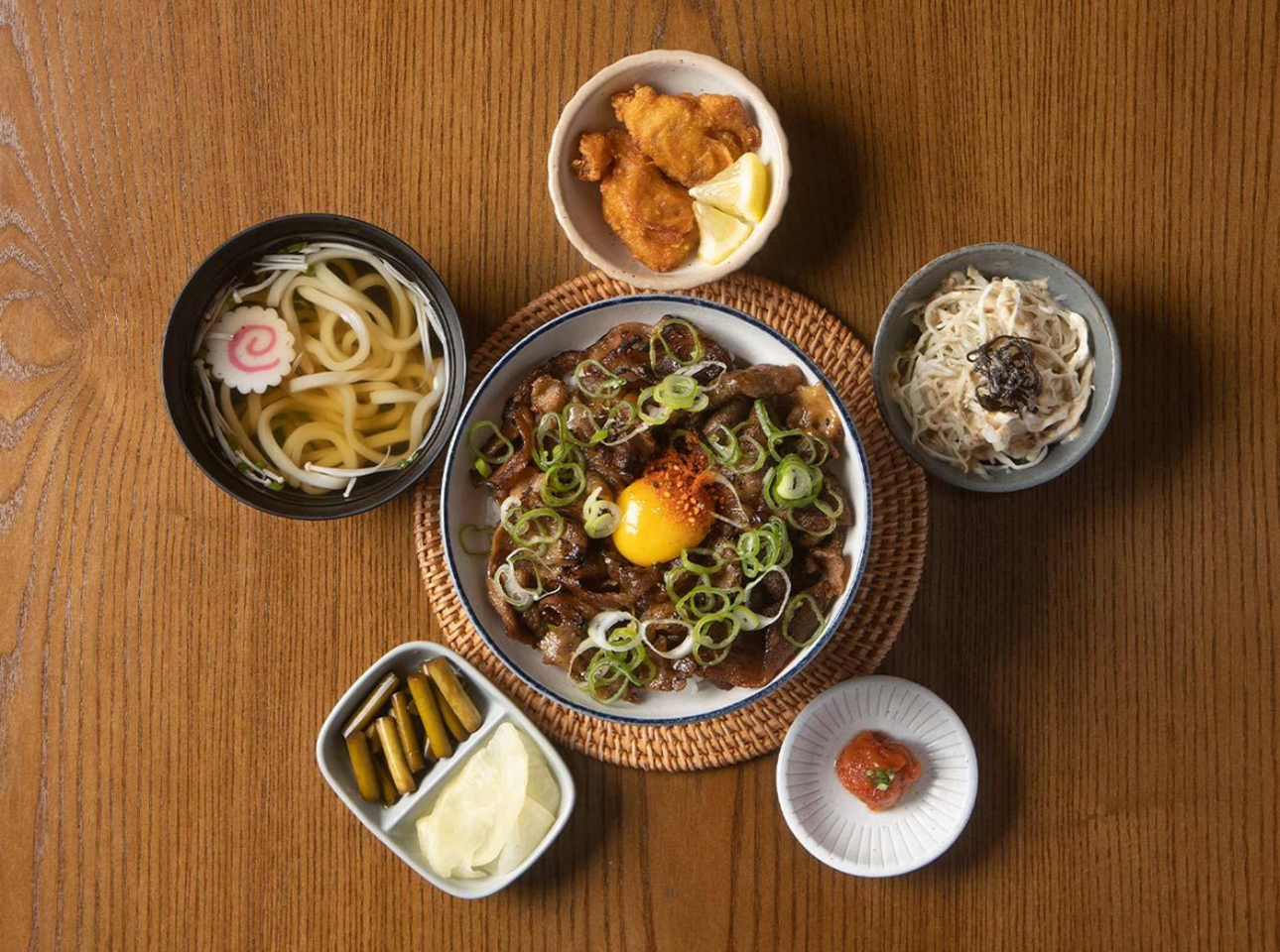 [평일 점심특선] 부타동 정식