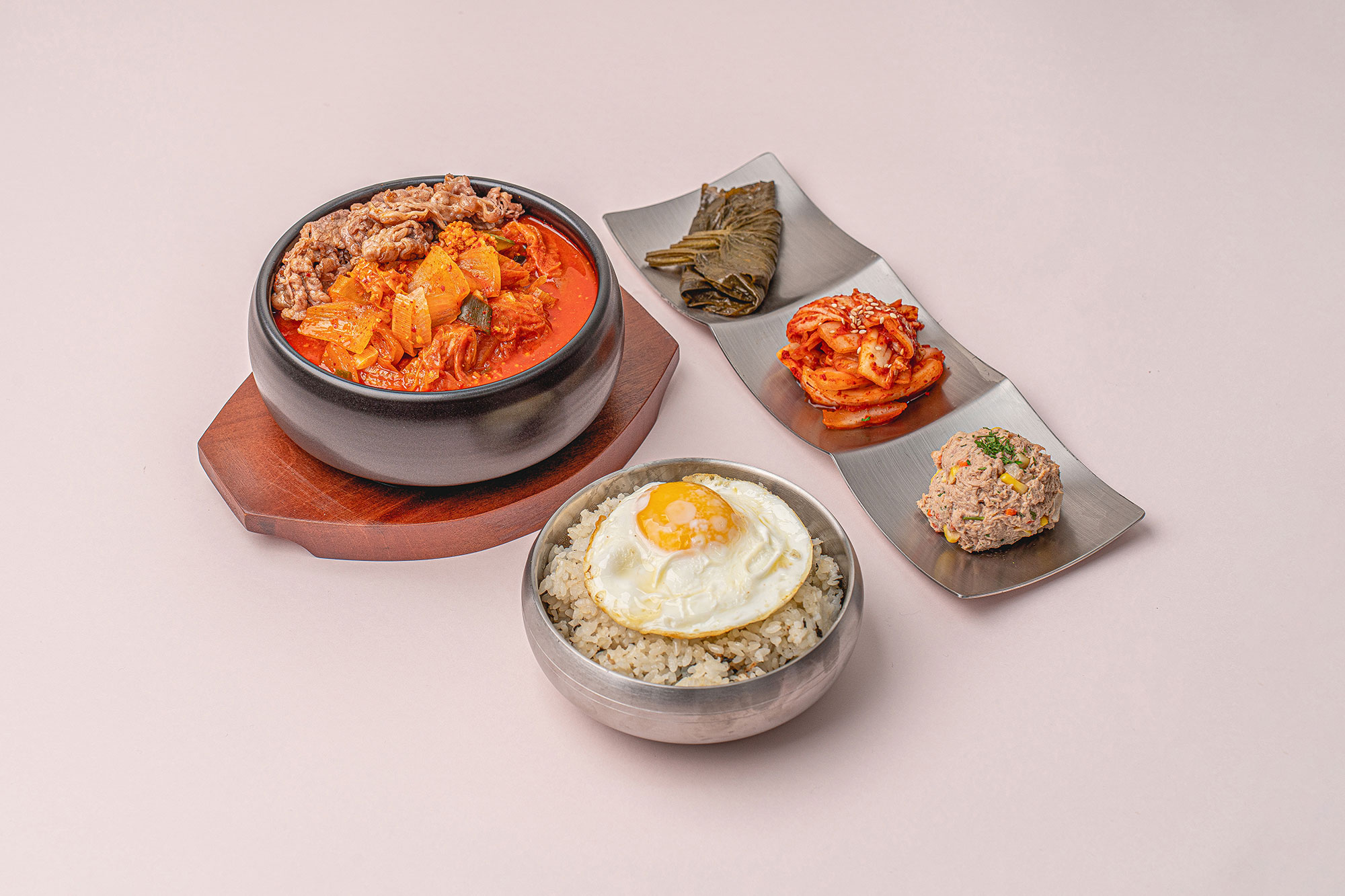 차돌백 김치찌개 백반