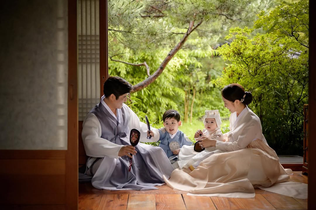 려밈한복 배곧본점