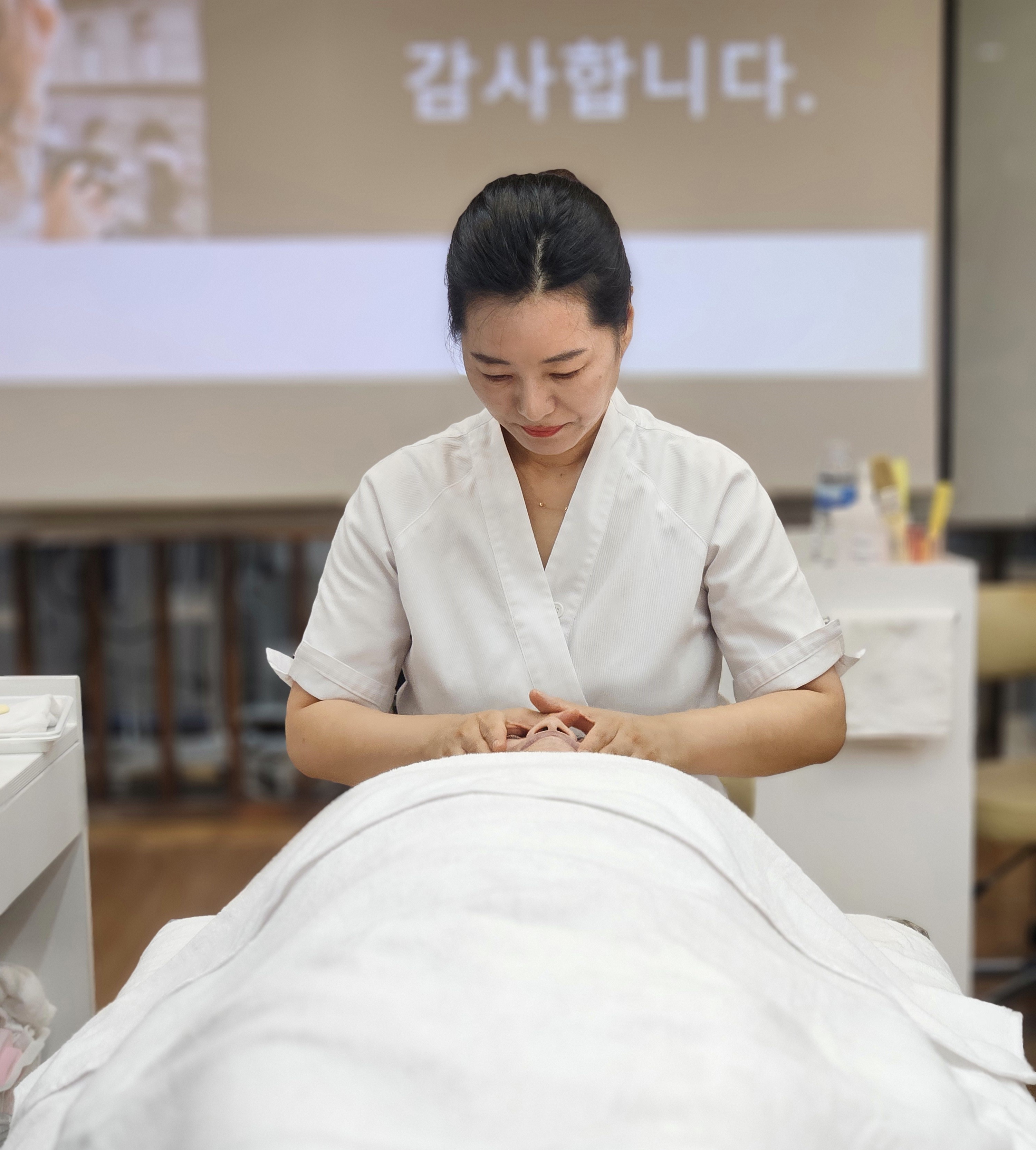 부르힐에스테틱 본점 대표 이미지