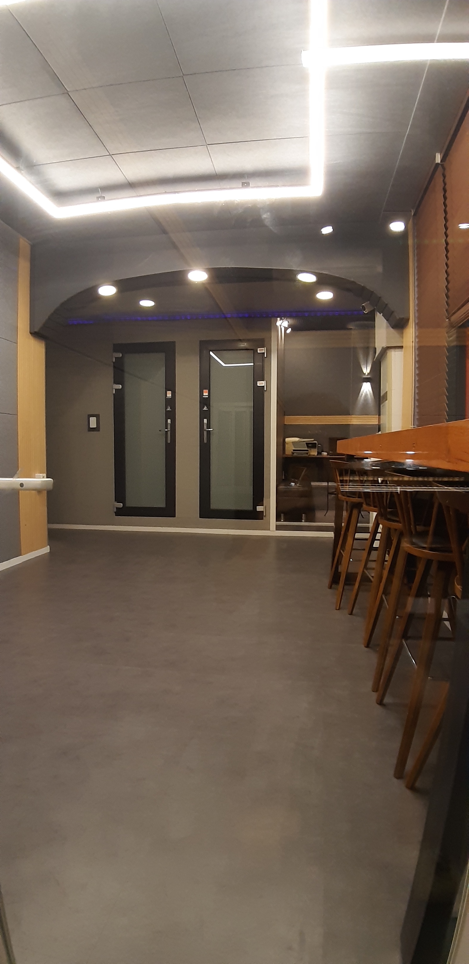 1번째 스튜디오 사진