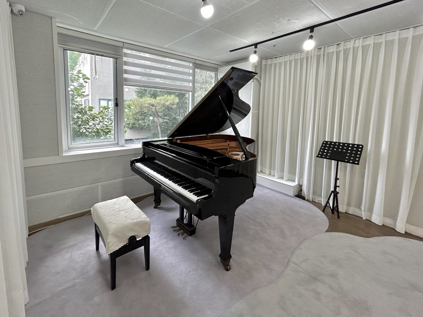 3번째 스튜디오 사진