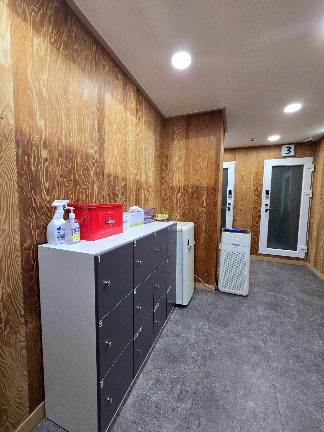 4번째 스튜디오 사진