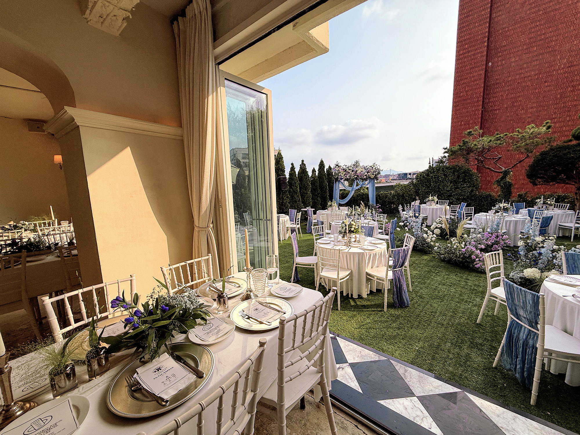 틸티드 한남 대표 이미지