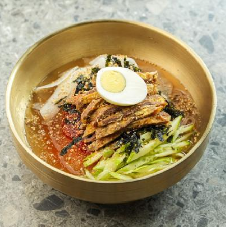 짱구100%순메밀막국수&짱구전선생