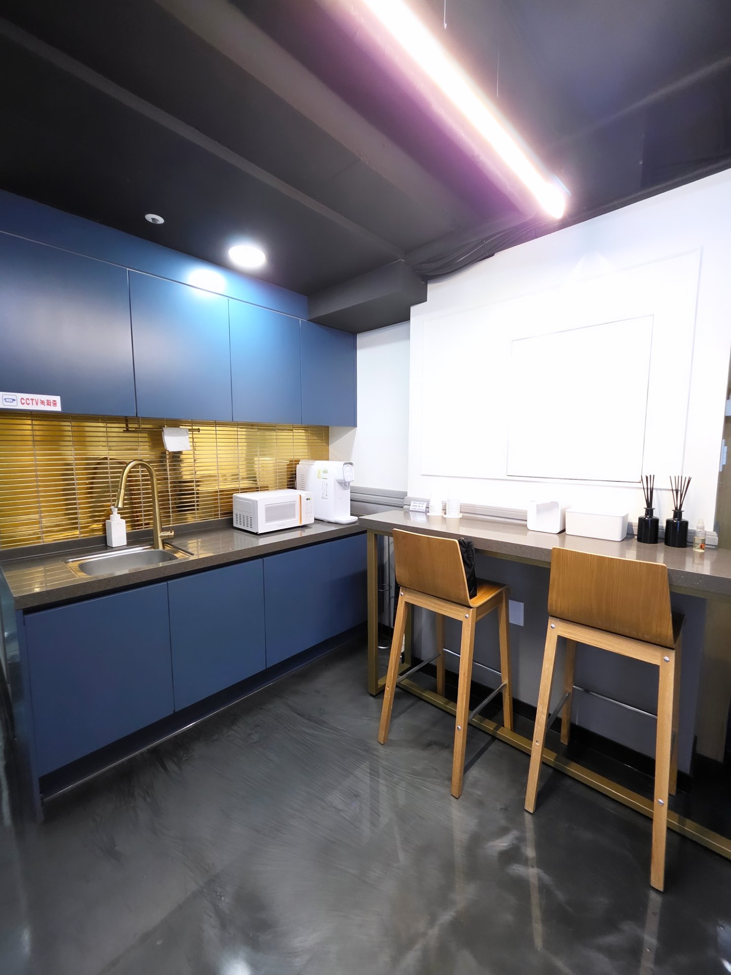 5번째 스튜디오 사진