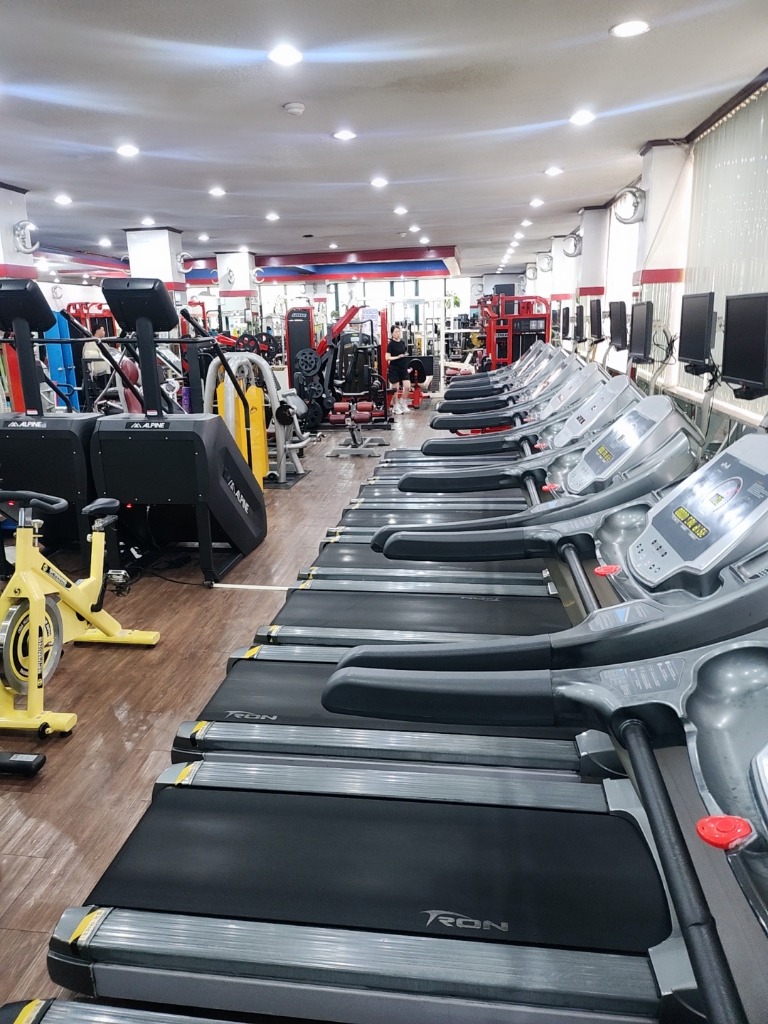 파고다헬스클럽 대표 이미지