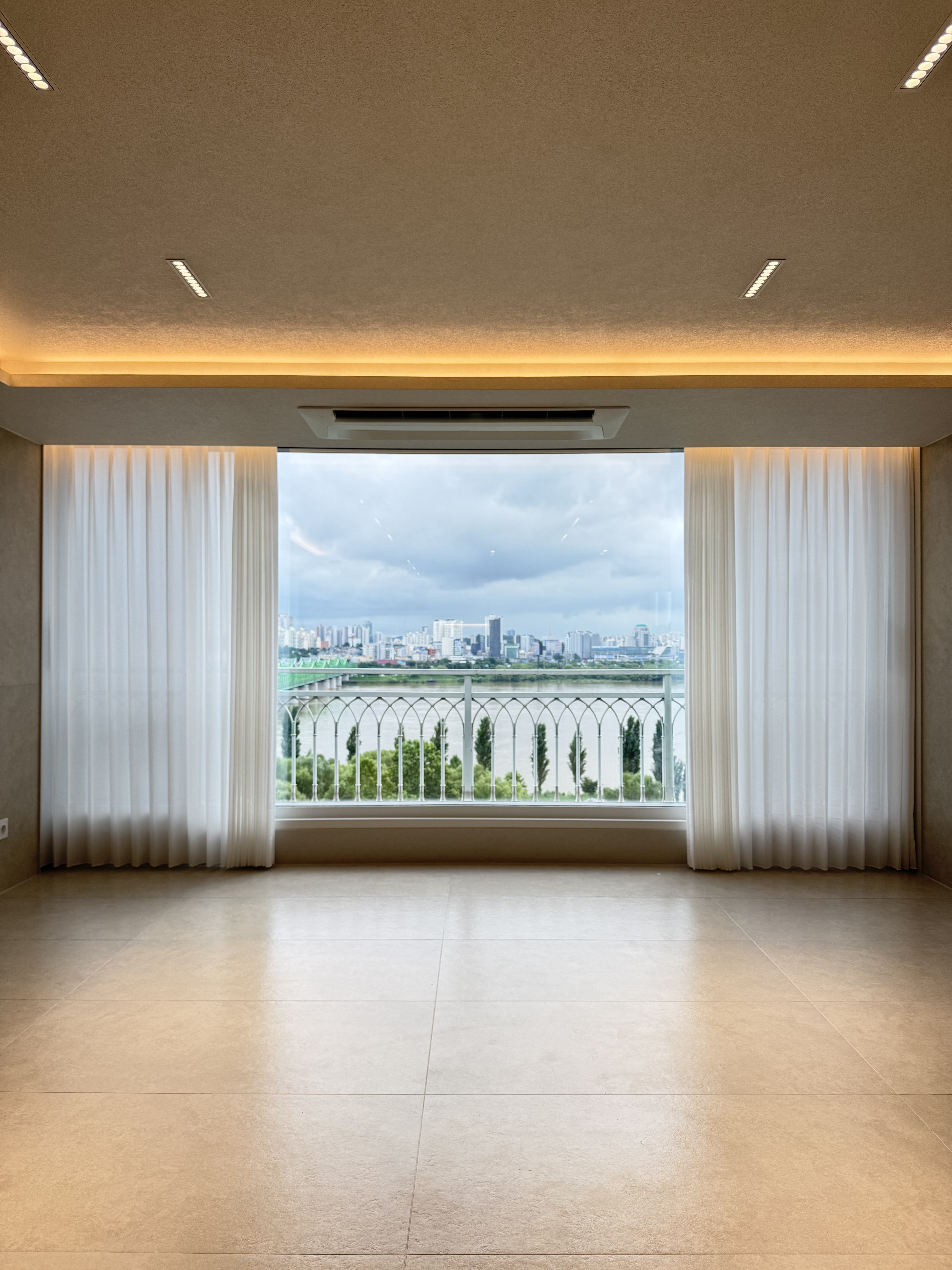 라라커튼우드블라인드 잠원 대표 이미지