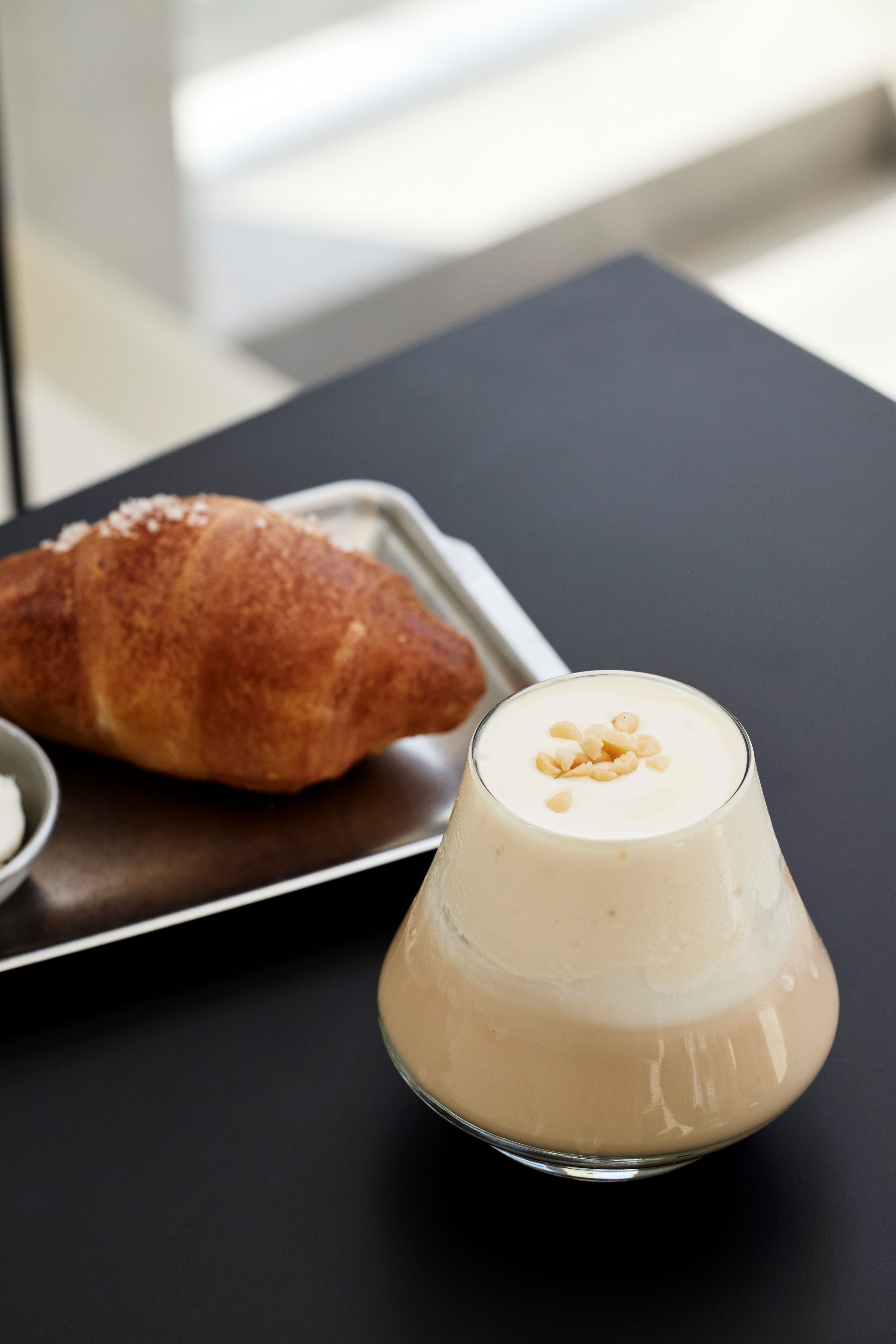 딥씨 대표 이미지