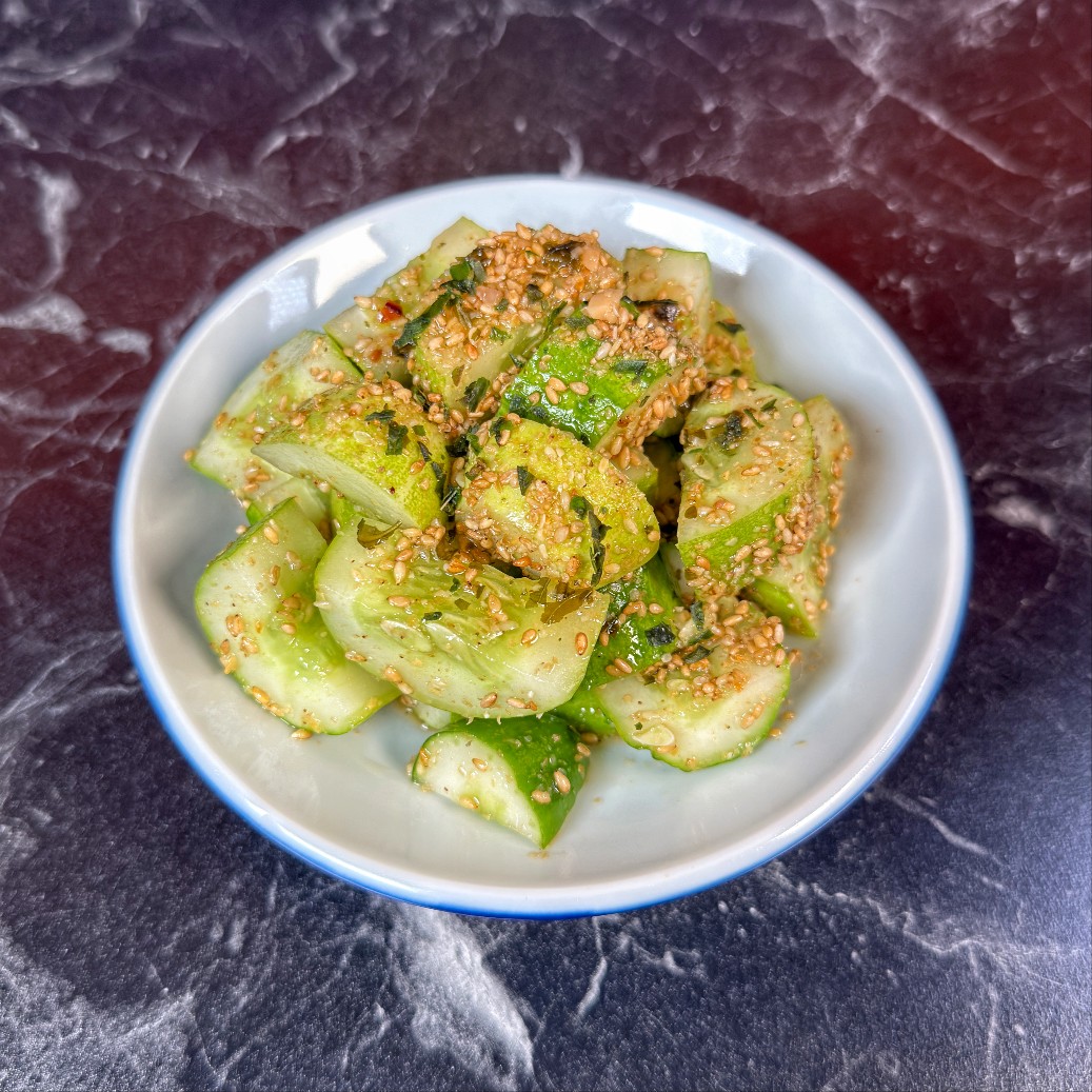 바질 오이무침