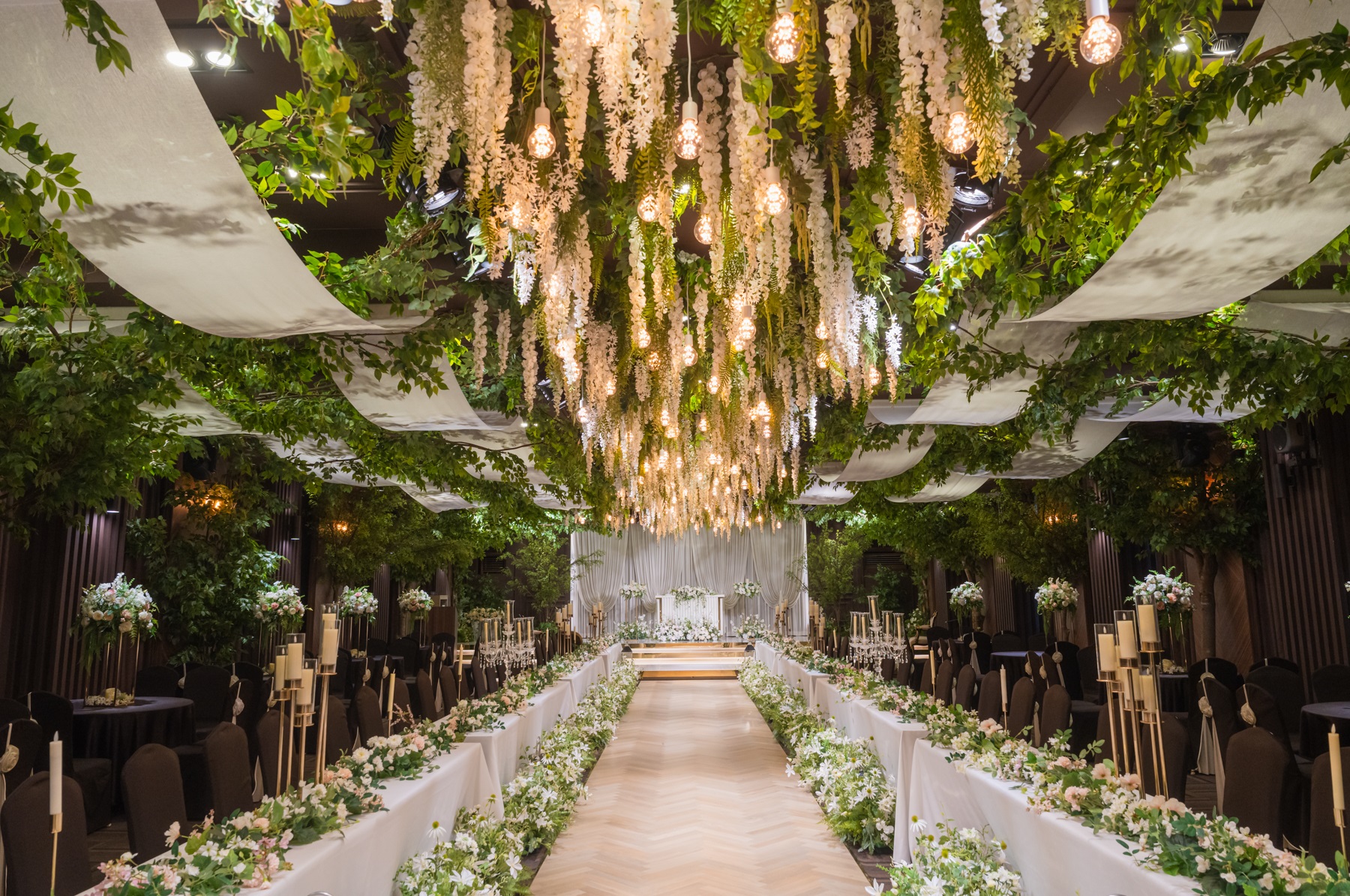 크리스탈컨벤션웨딩 대표 이미지