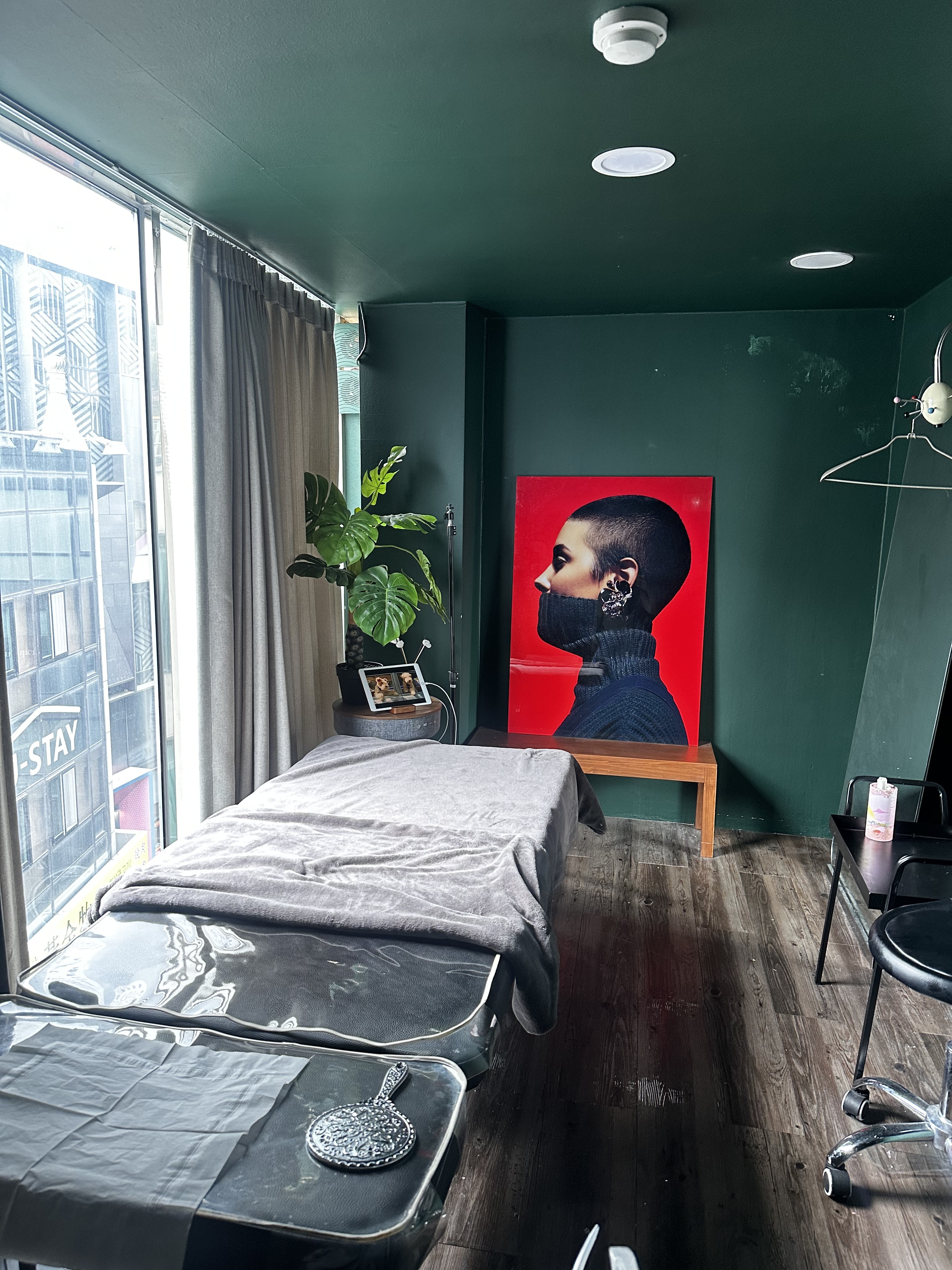 콤마더문 명동 대표 이미지