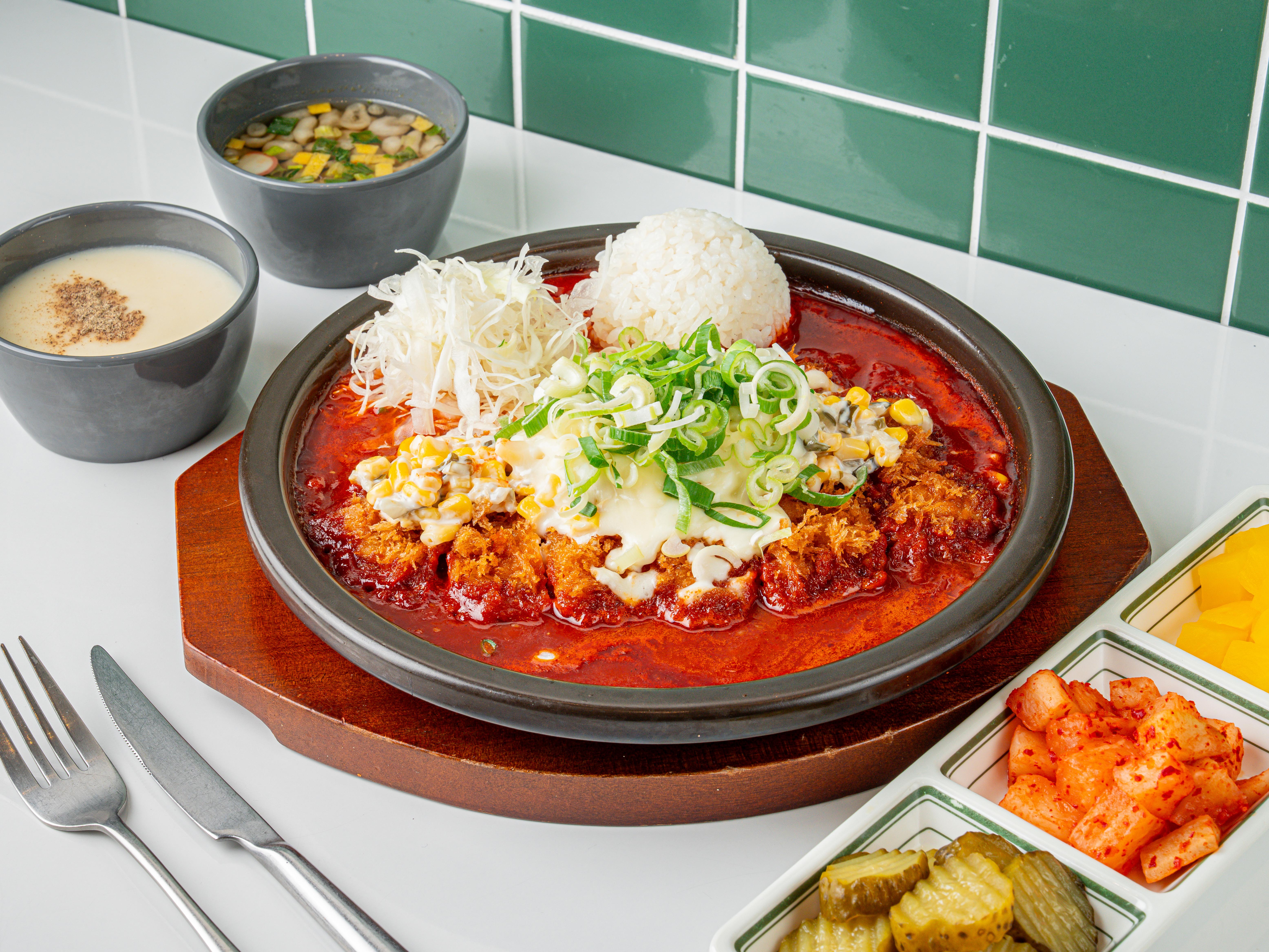 뚝배기 뜨돈가스
