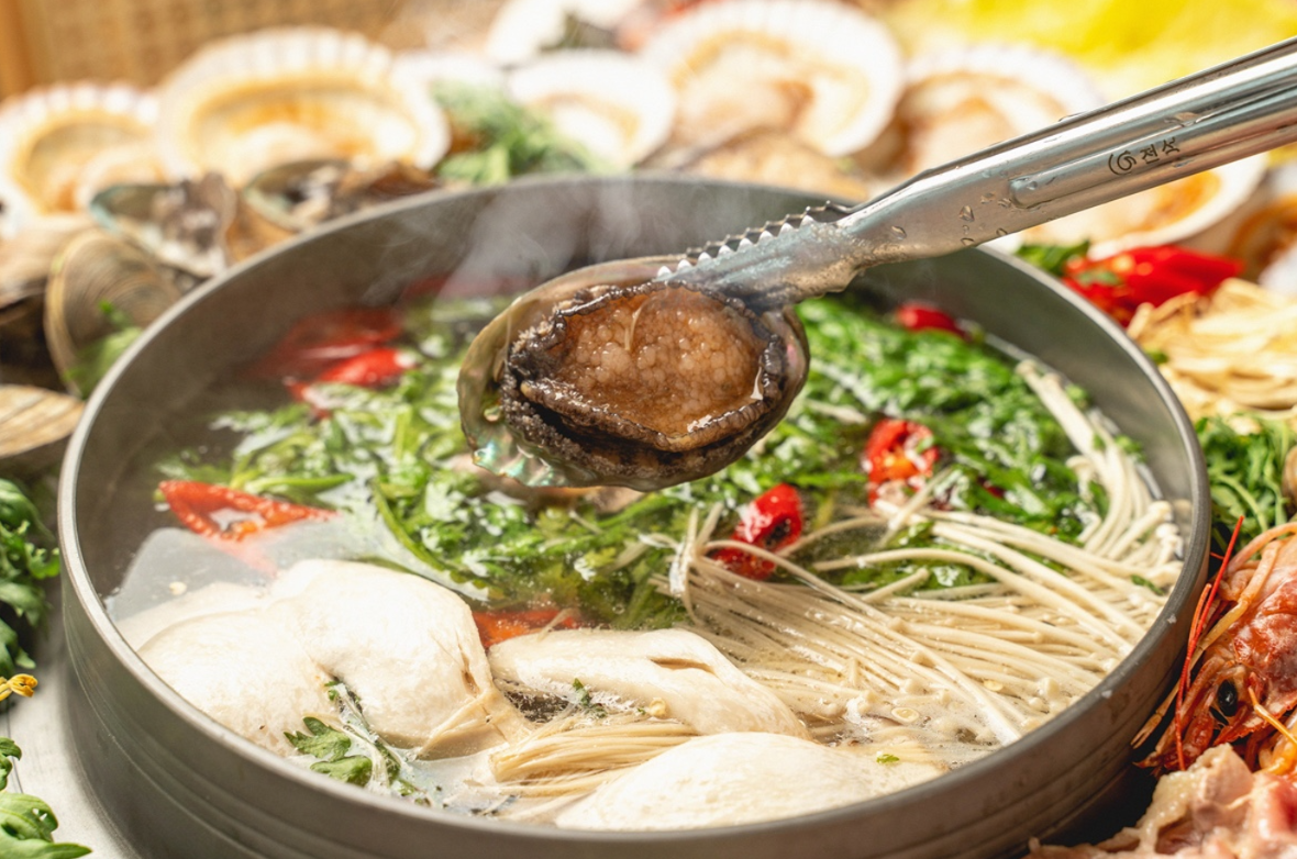 명품해물낙지칼국수