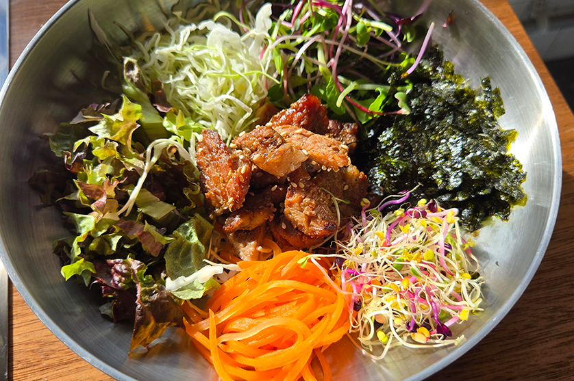 한우육회비빔밥+된장찌개