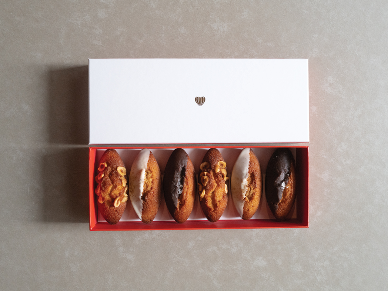 휘낭시에 선물상자 [6pcs]