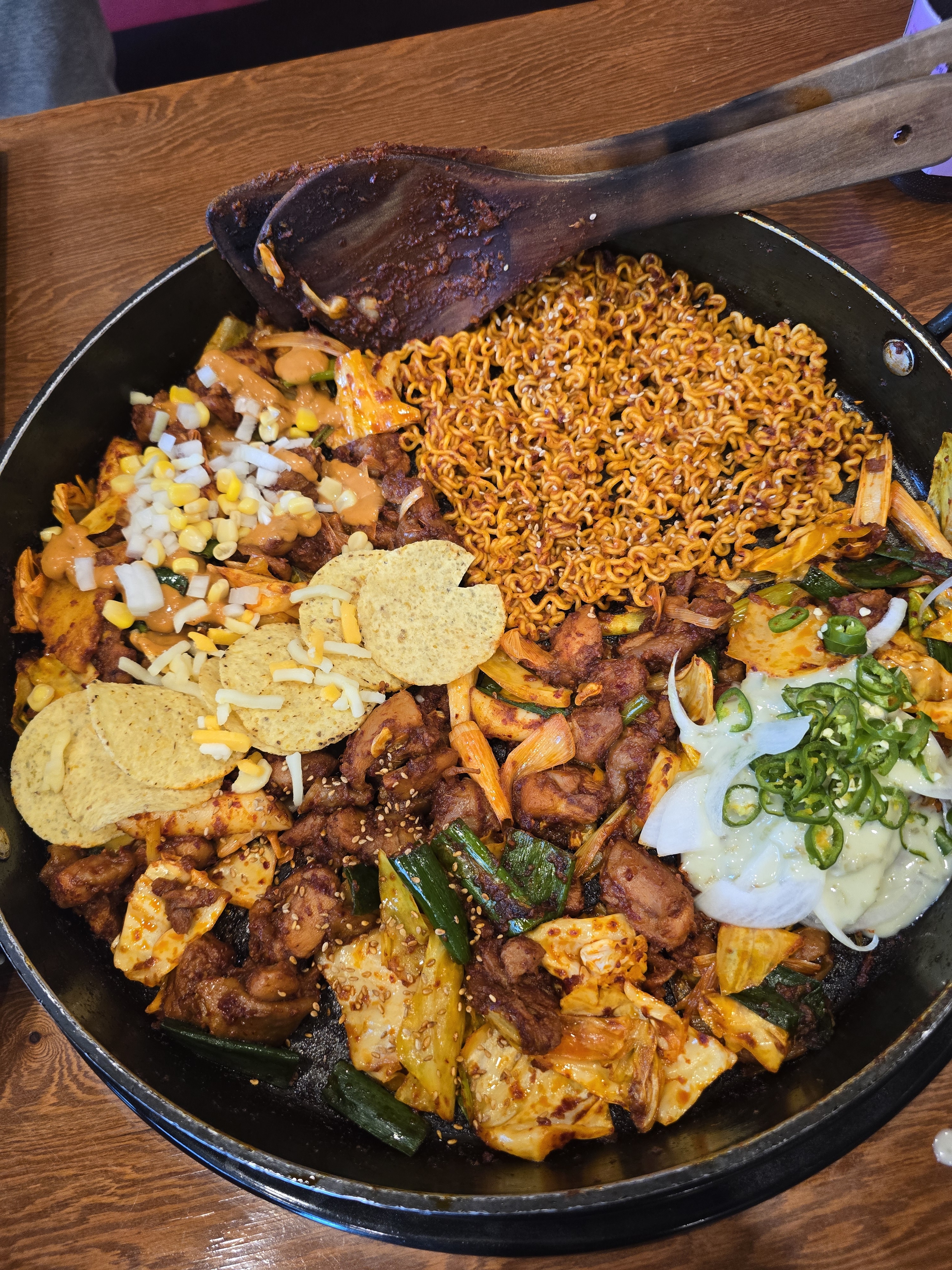 유가네닭갈비 마포공덕점