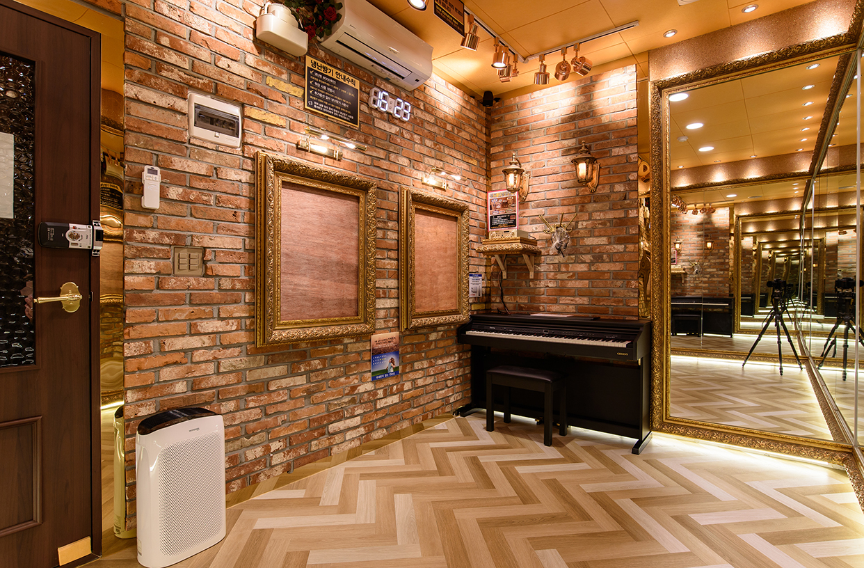 1번째 스튜디오 사진