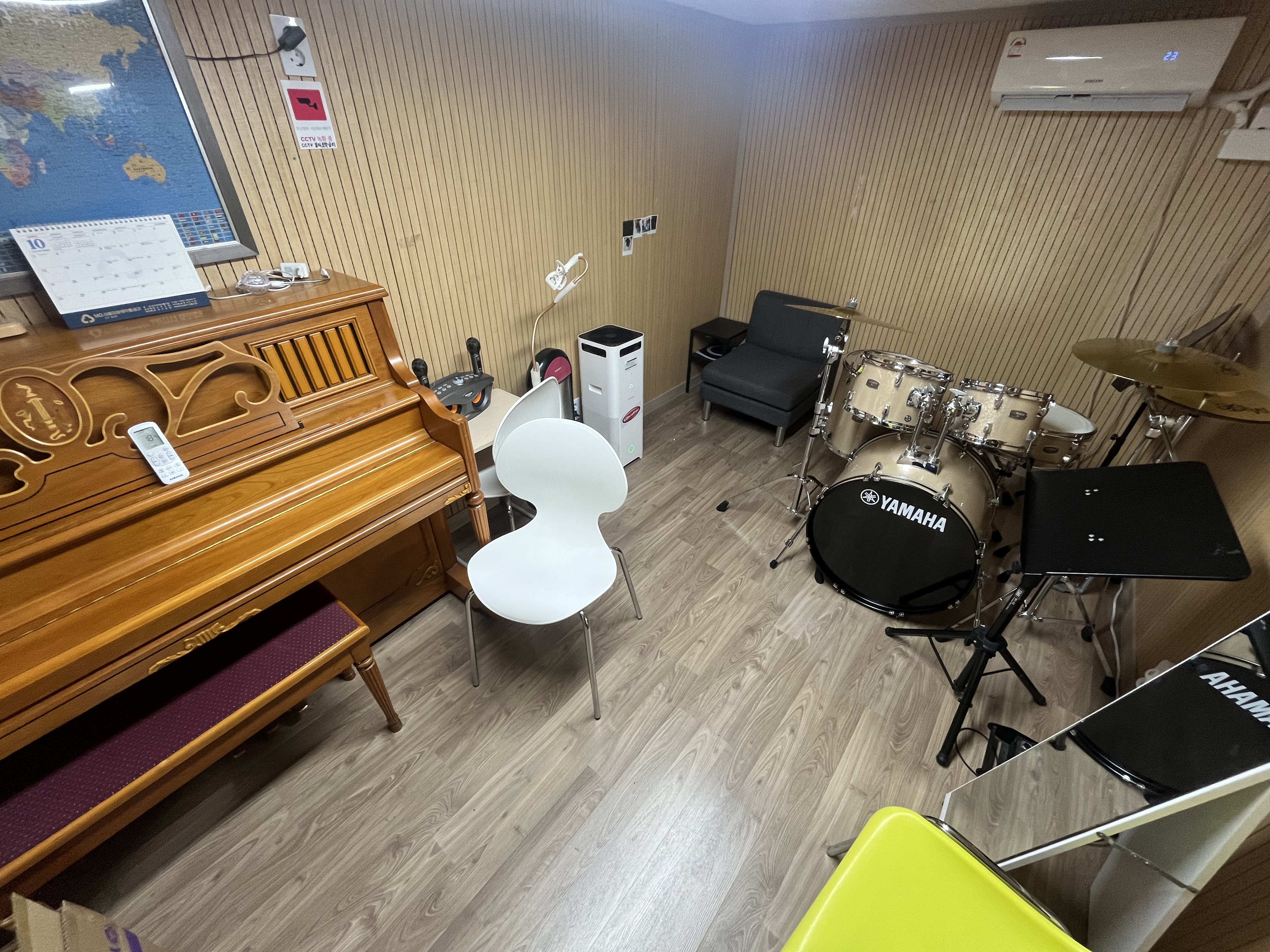 1번째 스튜디오 사진