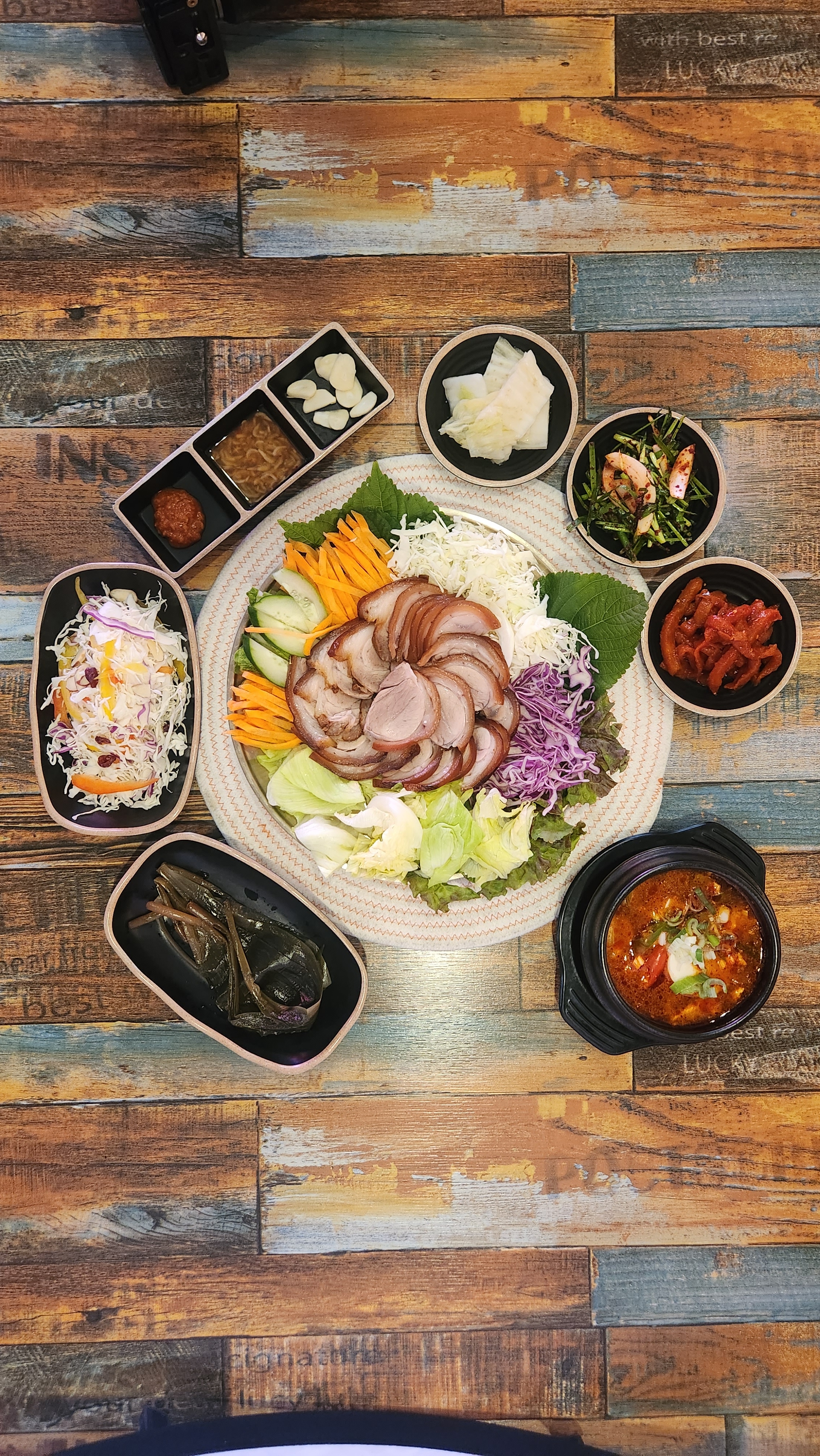 이선화덕족발보쌈 명일점 사진 3
