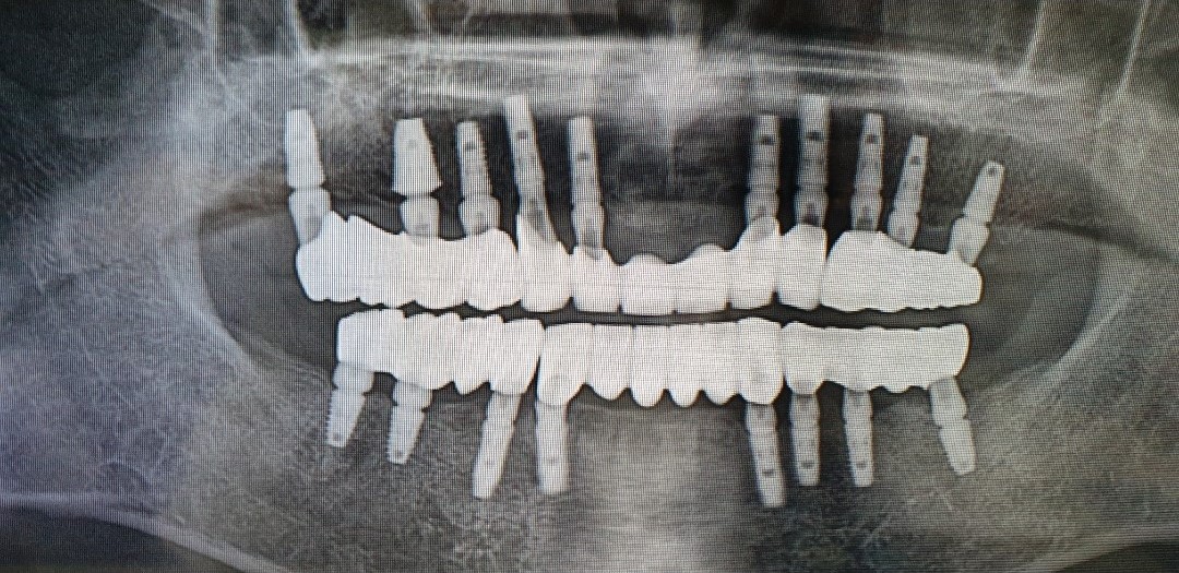우리가족치과의원 대표 이미지