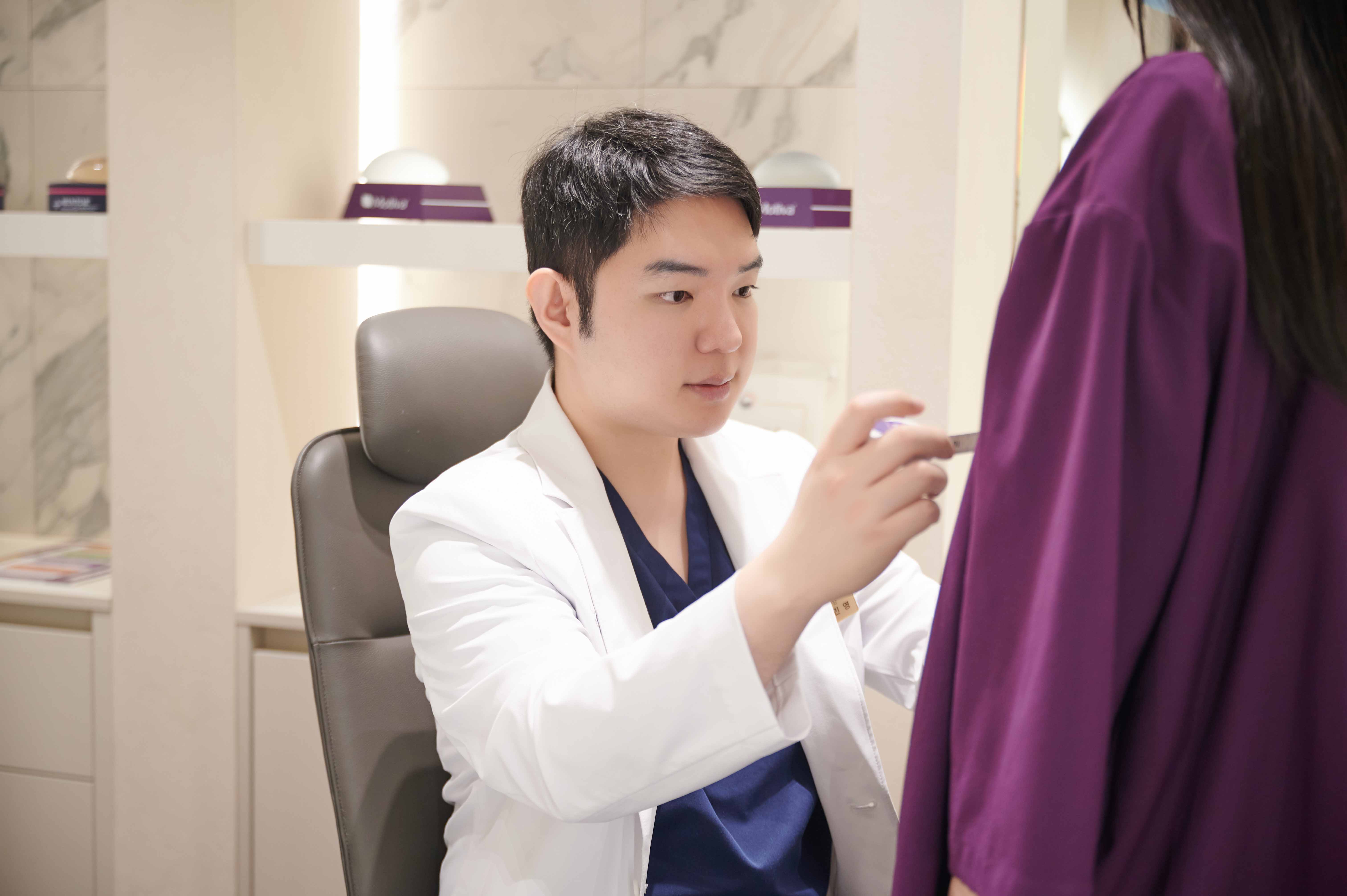 포레성형외과의원 대표 이미지