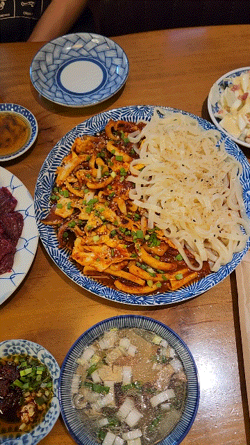 백석뭉티기